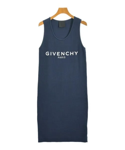 GIVENCHY Kleider