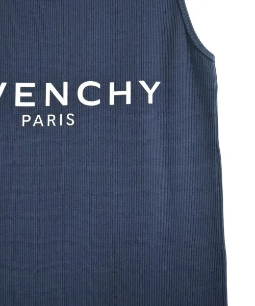 GIVENCHY Kleider