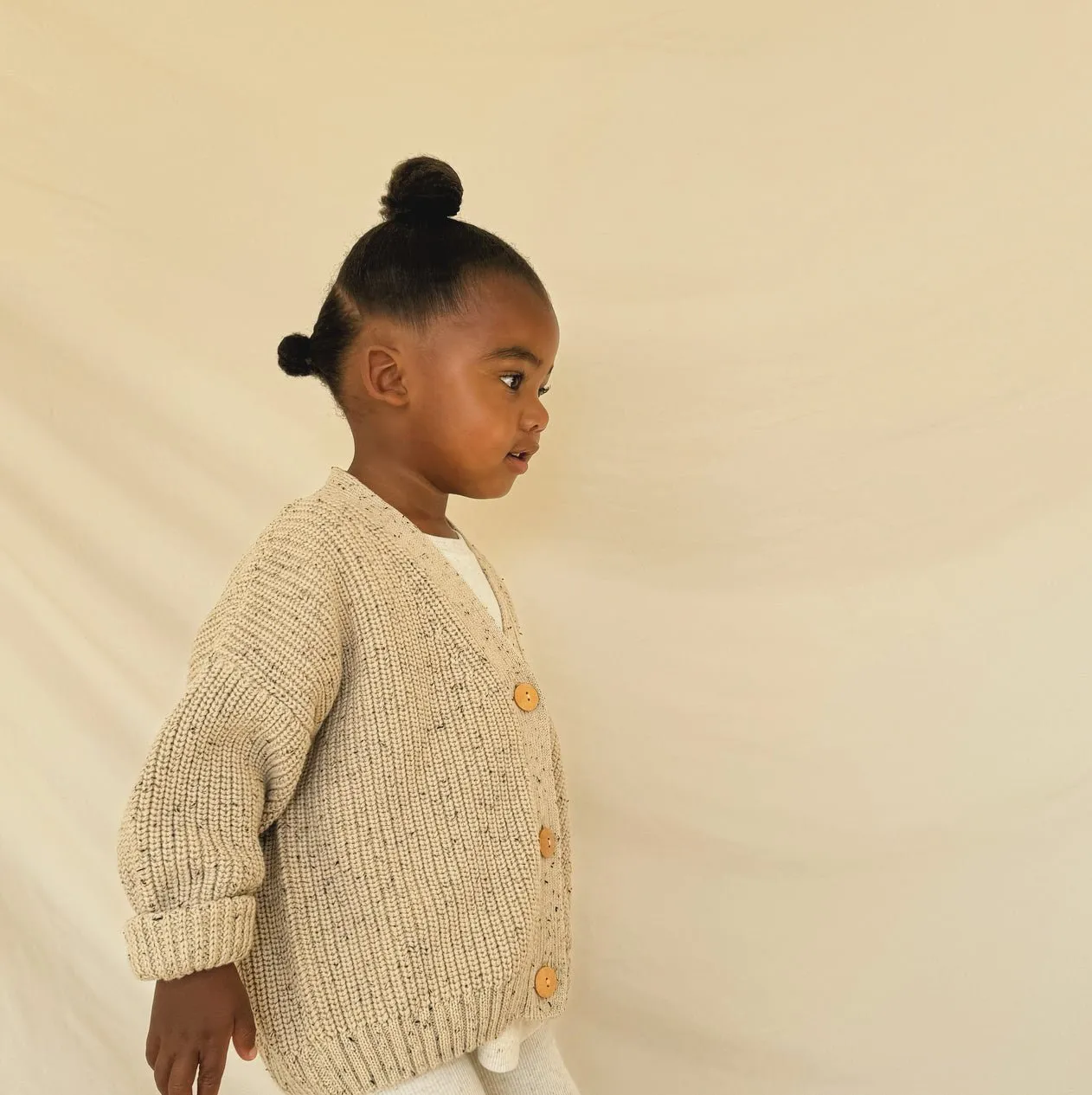 Hunter   Rose: Avery Kinderpullover - Hafer gesprenkelt