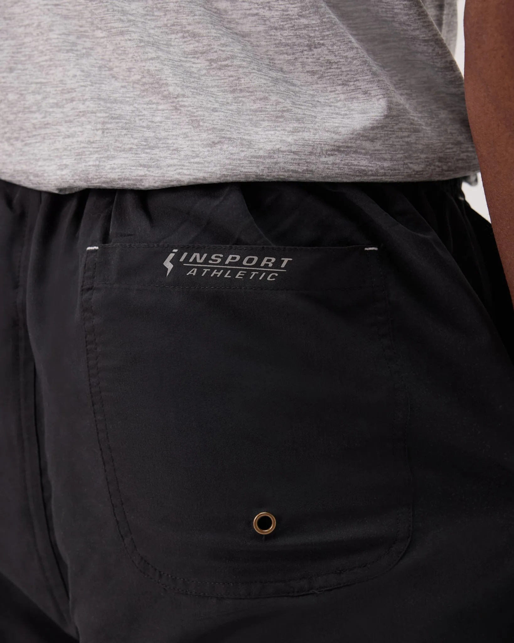 INSPORT HERREN MIAMI SCHWARZE LAUFSHORTS Bekleidung_Herren-Insport