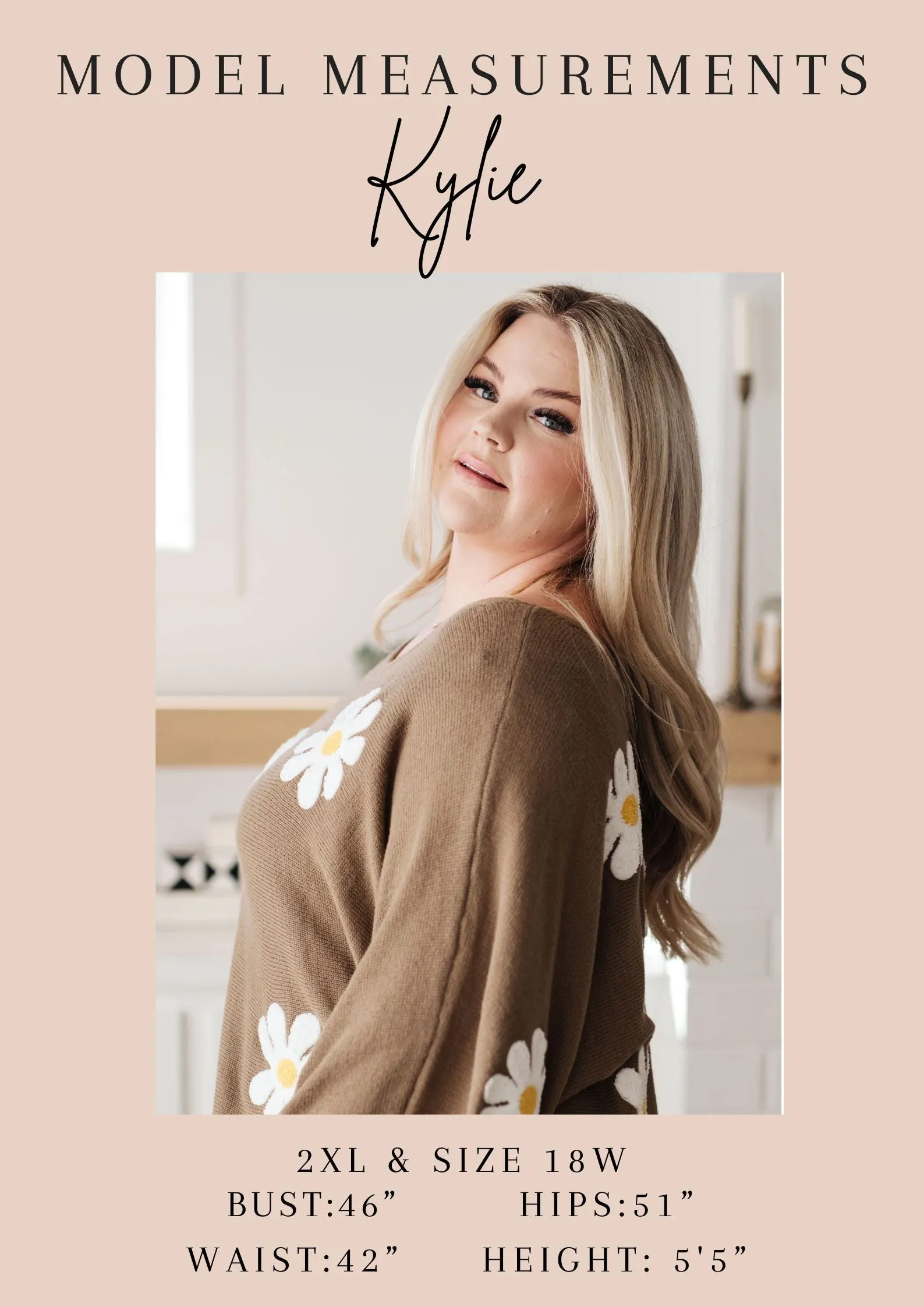 Ist es nicht wunderschön, das Poly-Satin-Kleid mit Schmetterlingsärmeln