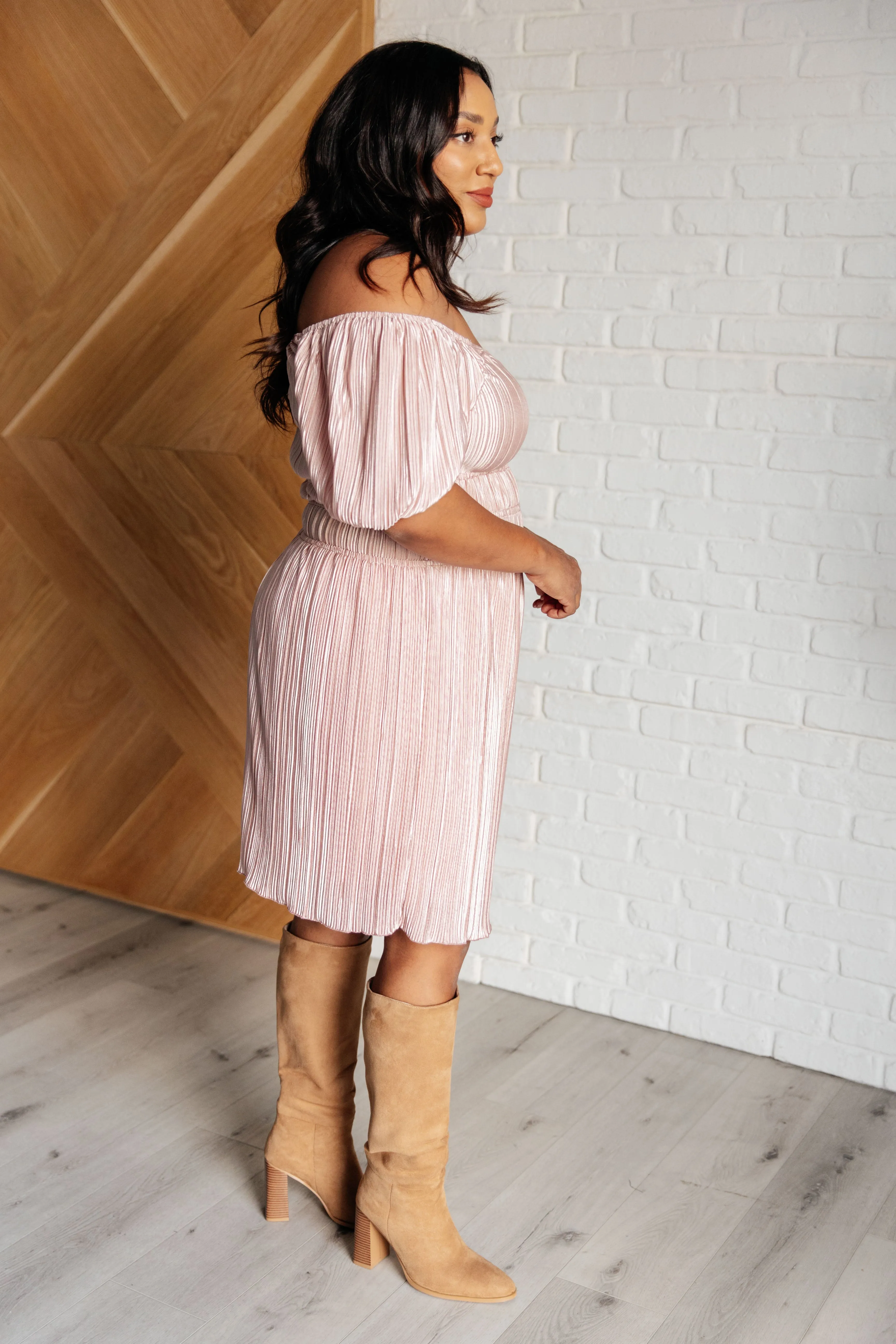 Es ist für das ästhetische Ballonärmelkleid