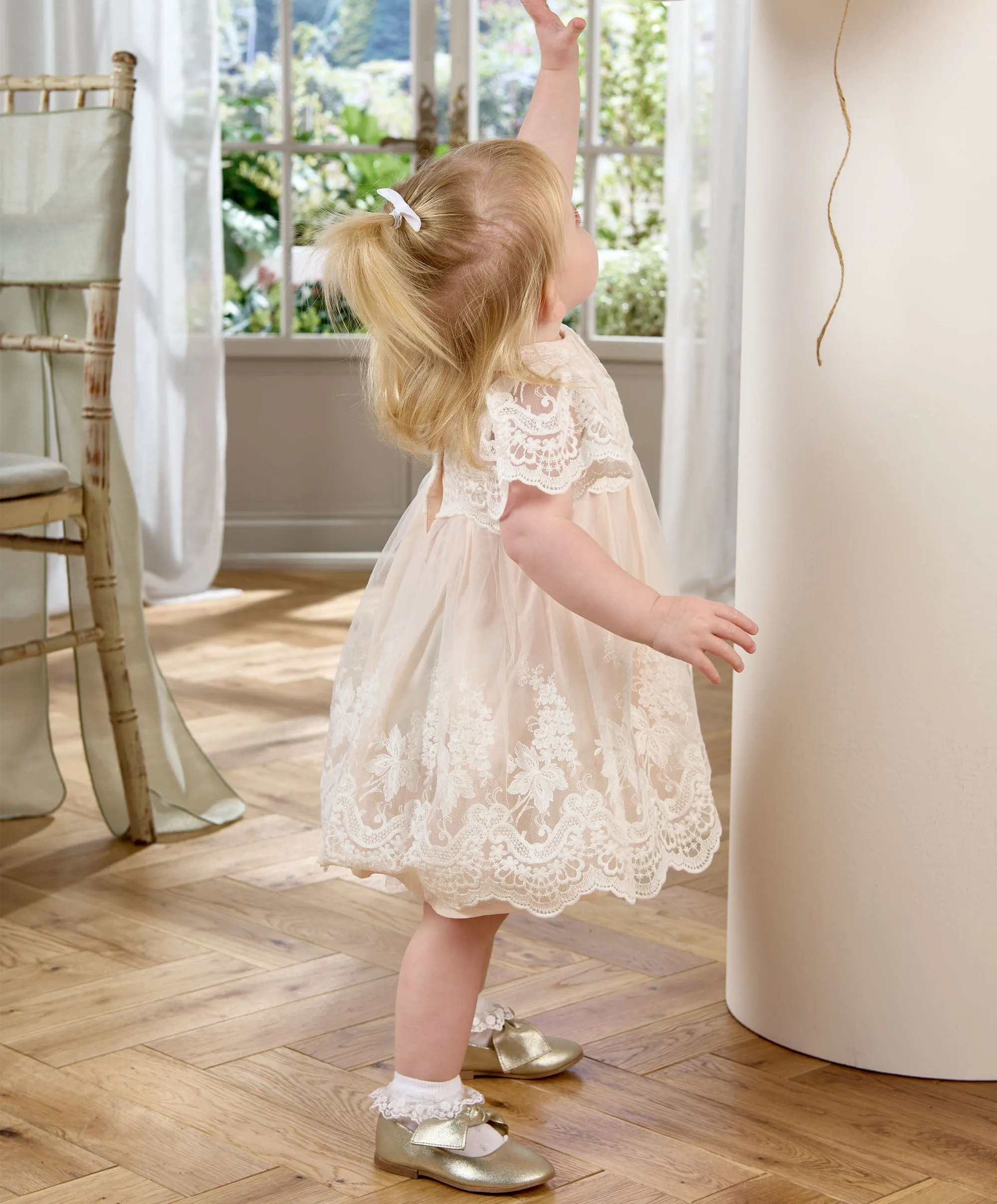 Spitzen-Rüschenärmel-Kleid Babykids Mamas & Papas