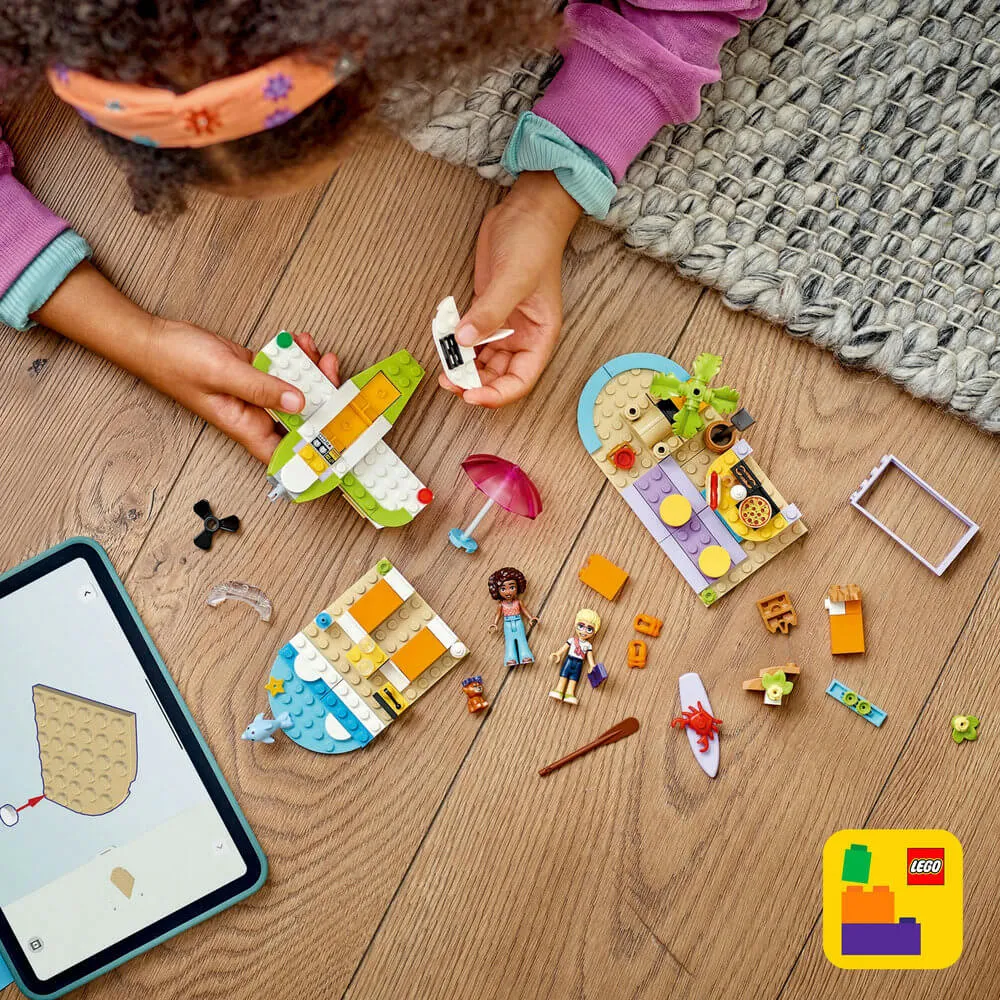 LEGO® Spielzeug LEGO® Friends Kreativer Strand- und Reisekoffer Bauset 42672