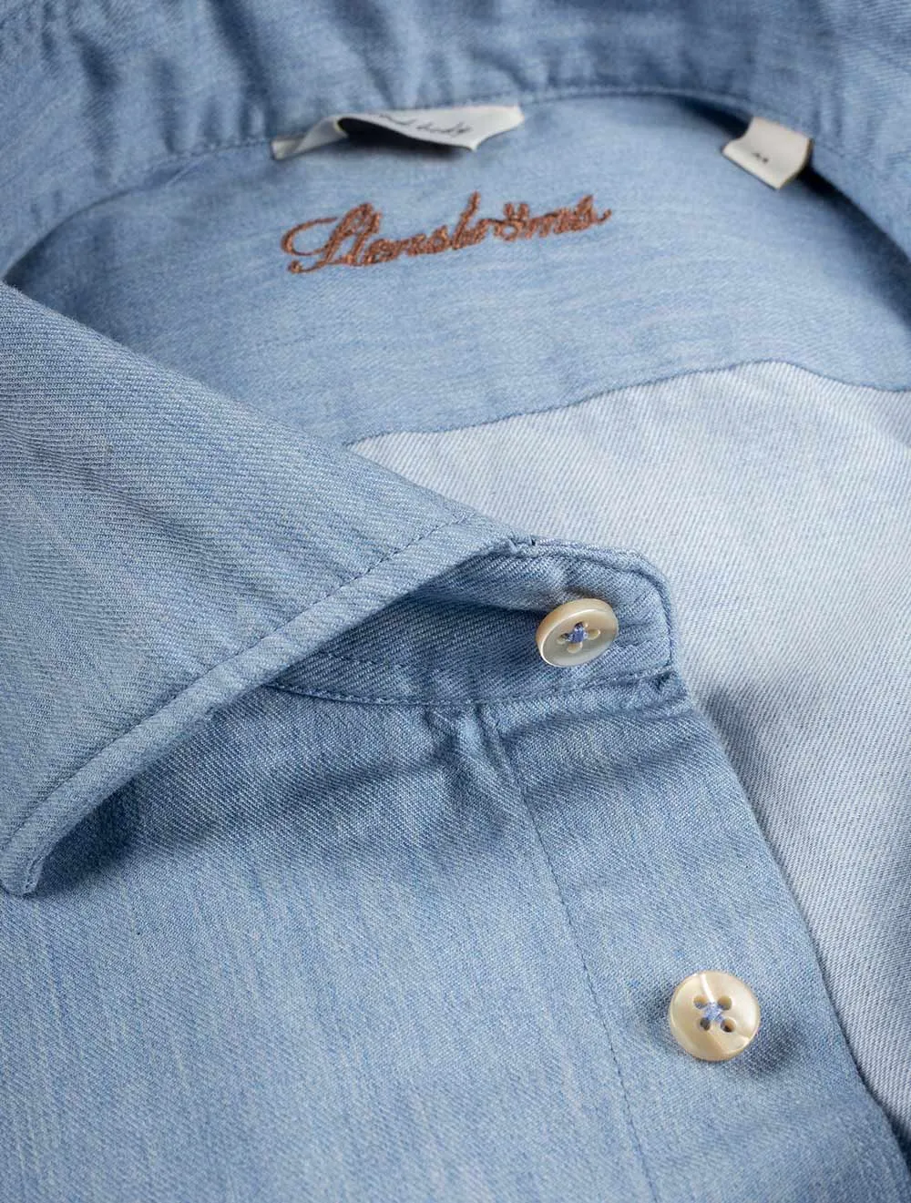 Leichtes Denim-Hemd in Marineblau