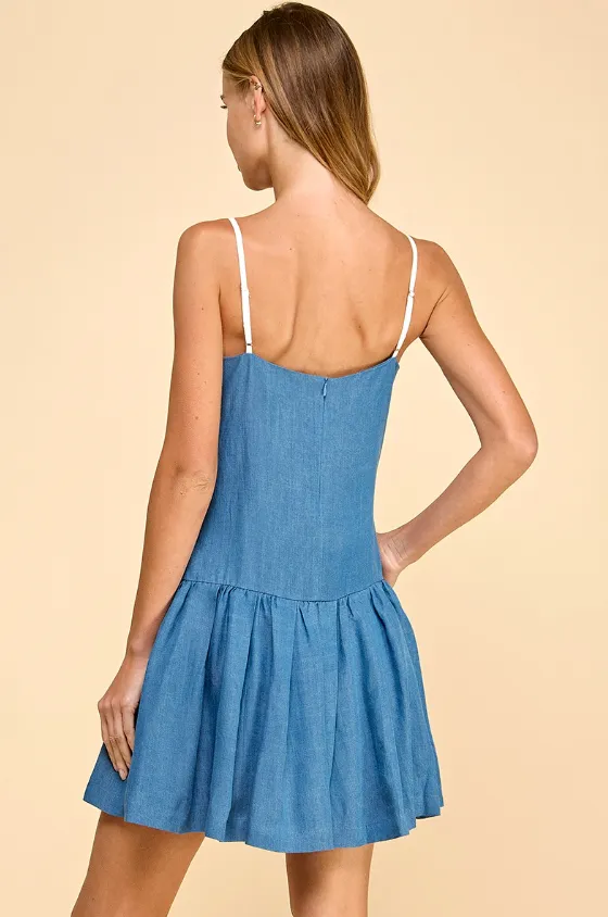 Lilyana Denim Kleid mit Kontraststich-Detail
