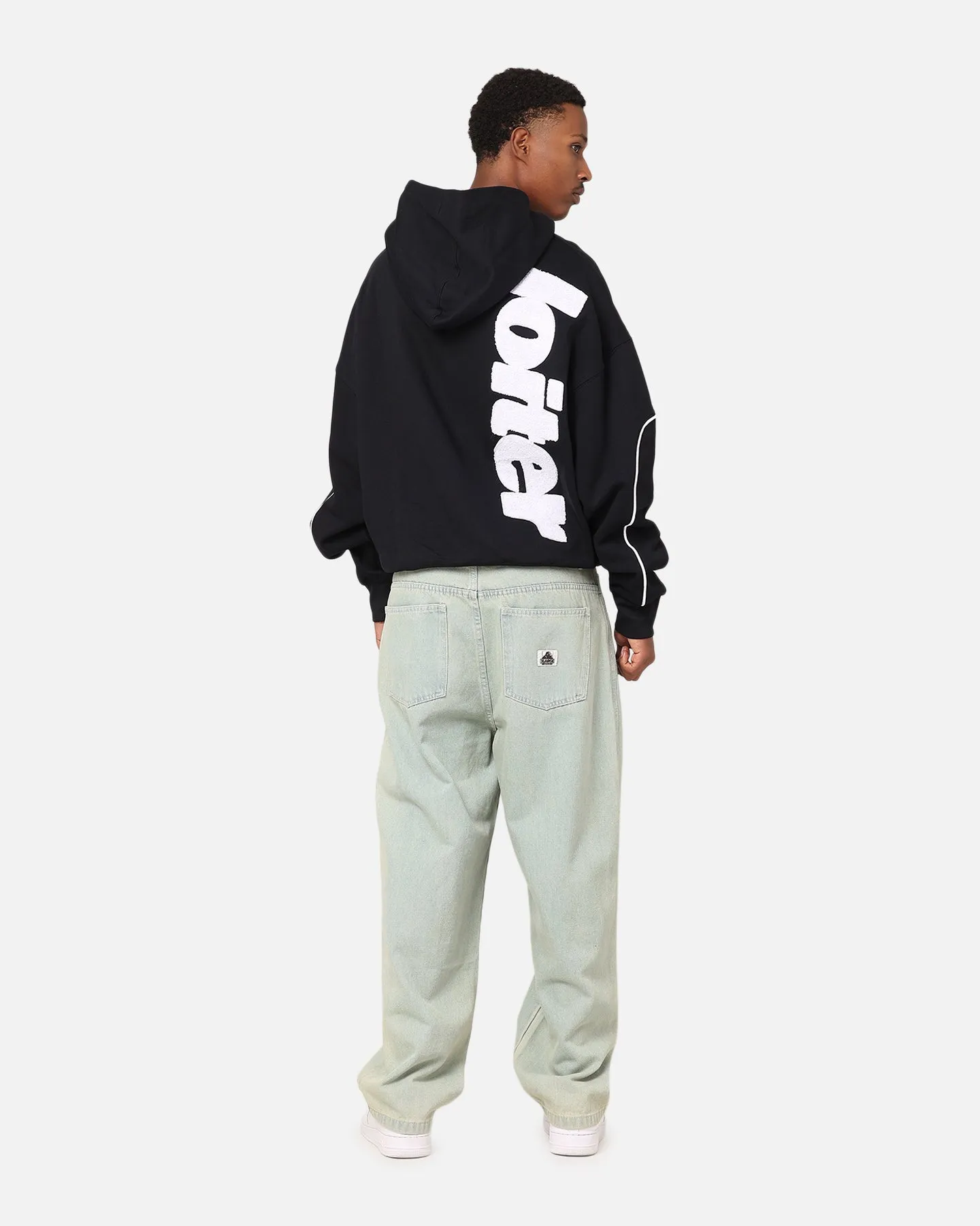 Loiter Pin Line Premium Hoodie Schwarz