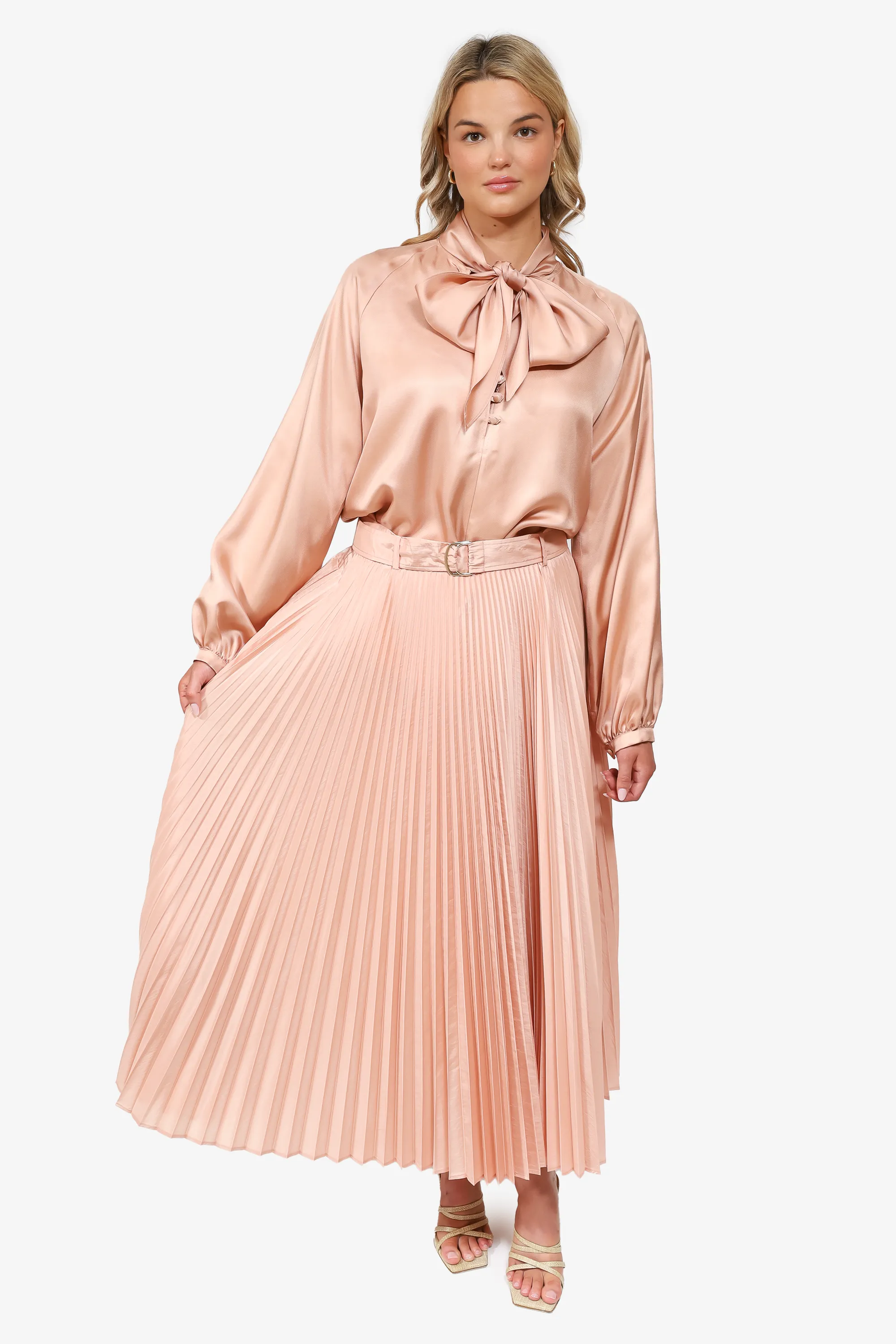 Max Mara Pinker Seidenrock mit Plissee und Gürtel in Größe 46