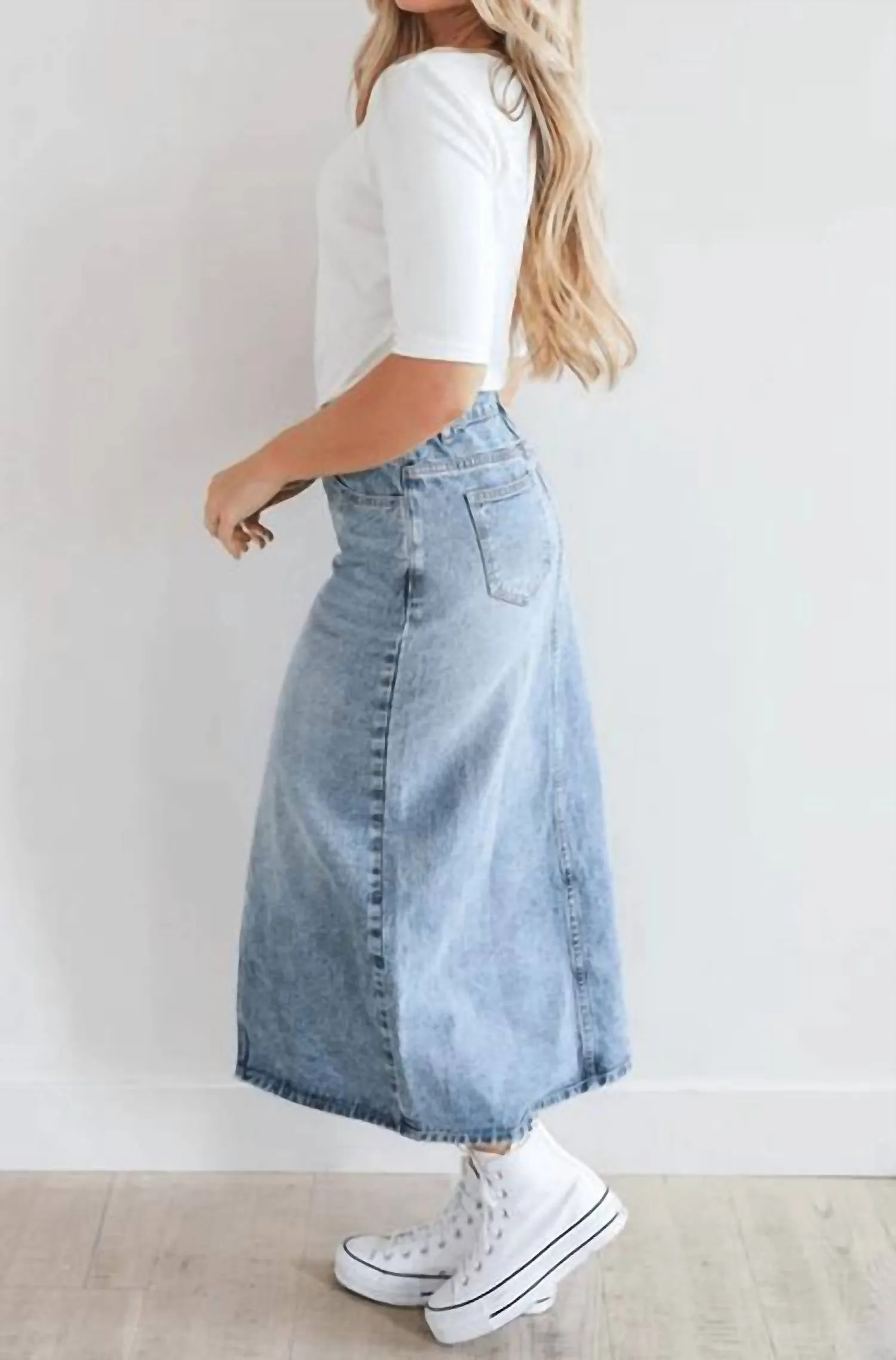 Maxi Denim Rock in mittlerer Waschung