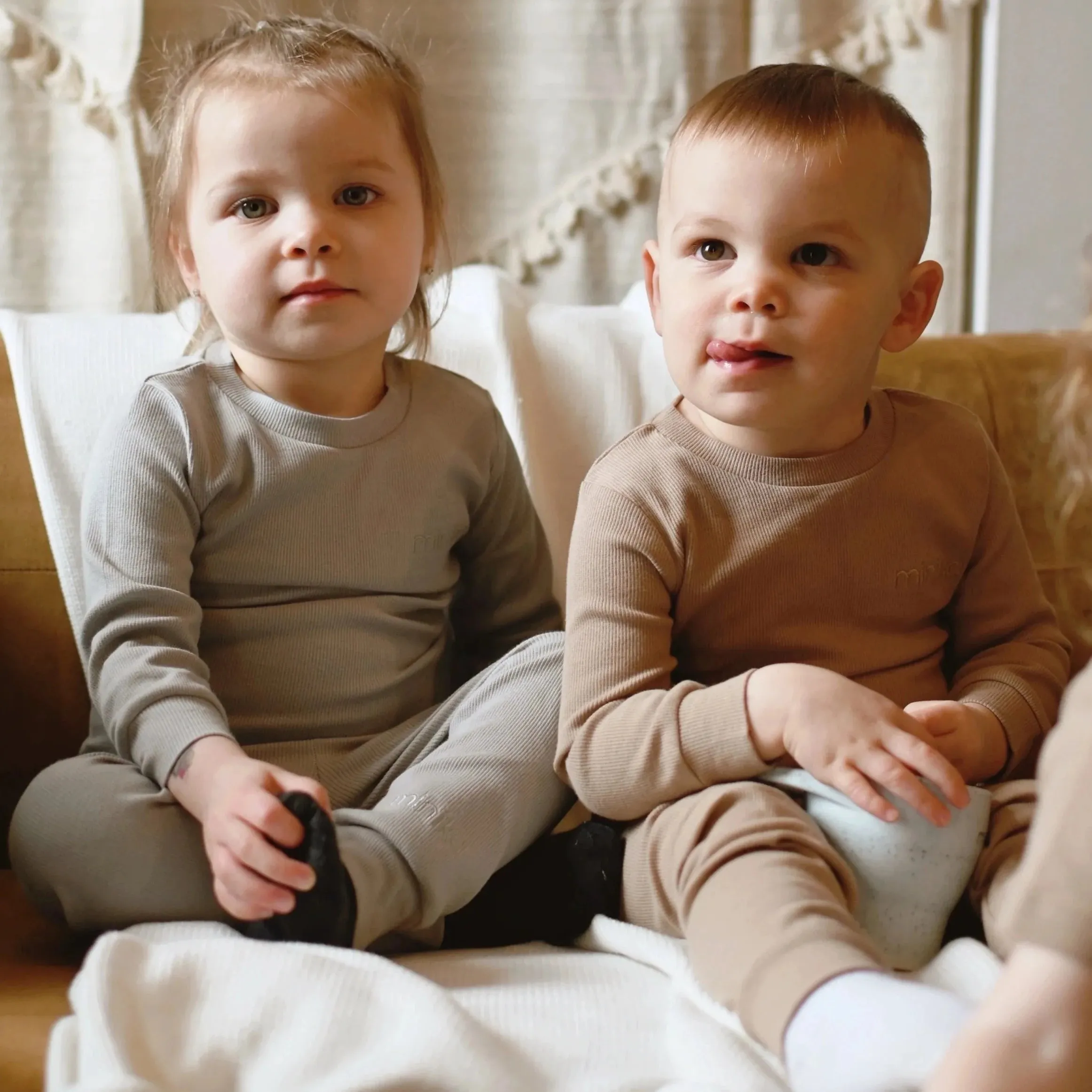 MINIKA Pyjama-Set - Taupe