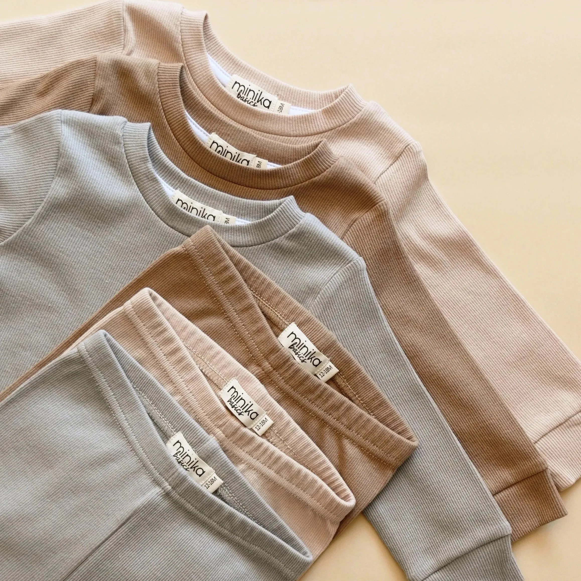 MINIKA Pyjama-Set - Taupe