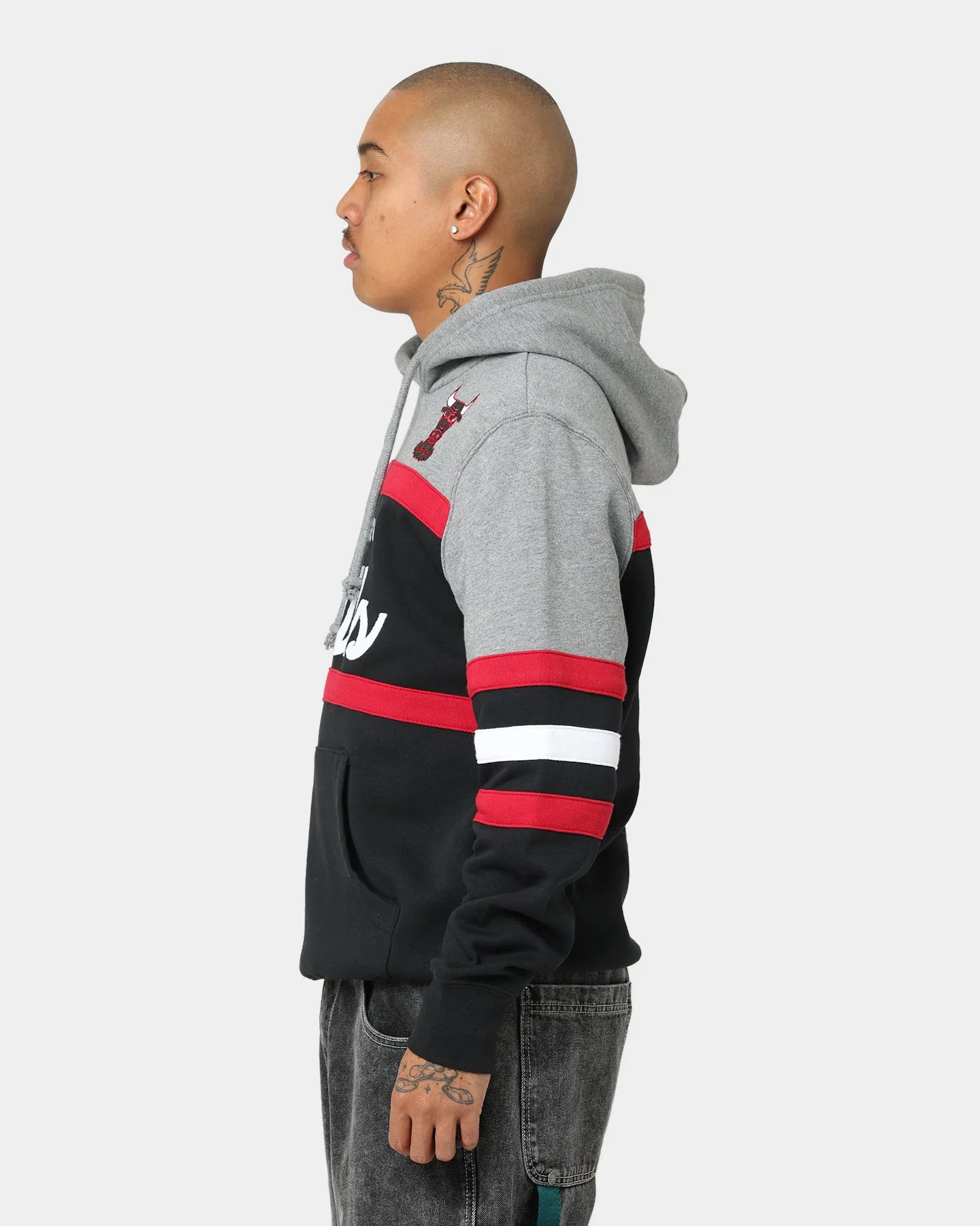 Mitchell & Ness Chicago Bulls Head Coach Hoodie Schwarz