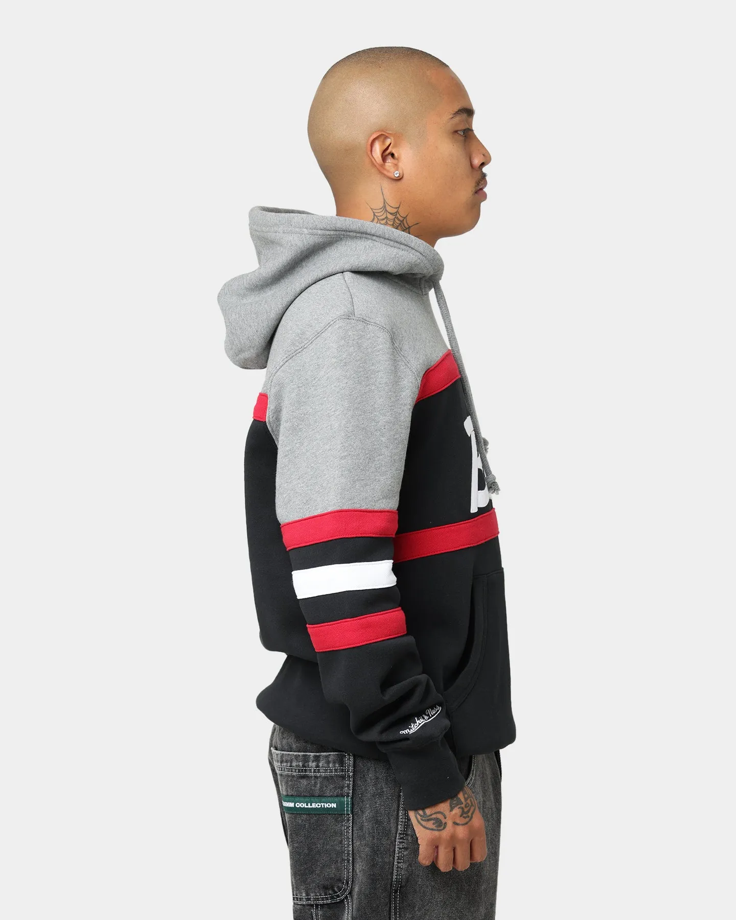 Mitchell & Ness Chicago Bulls Head Coach Hoodie Schwarz