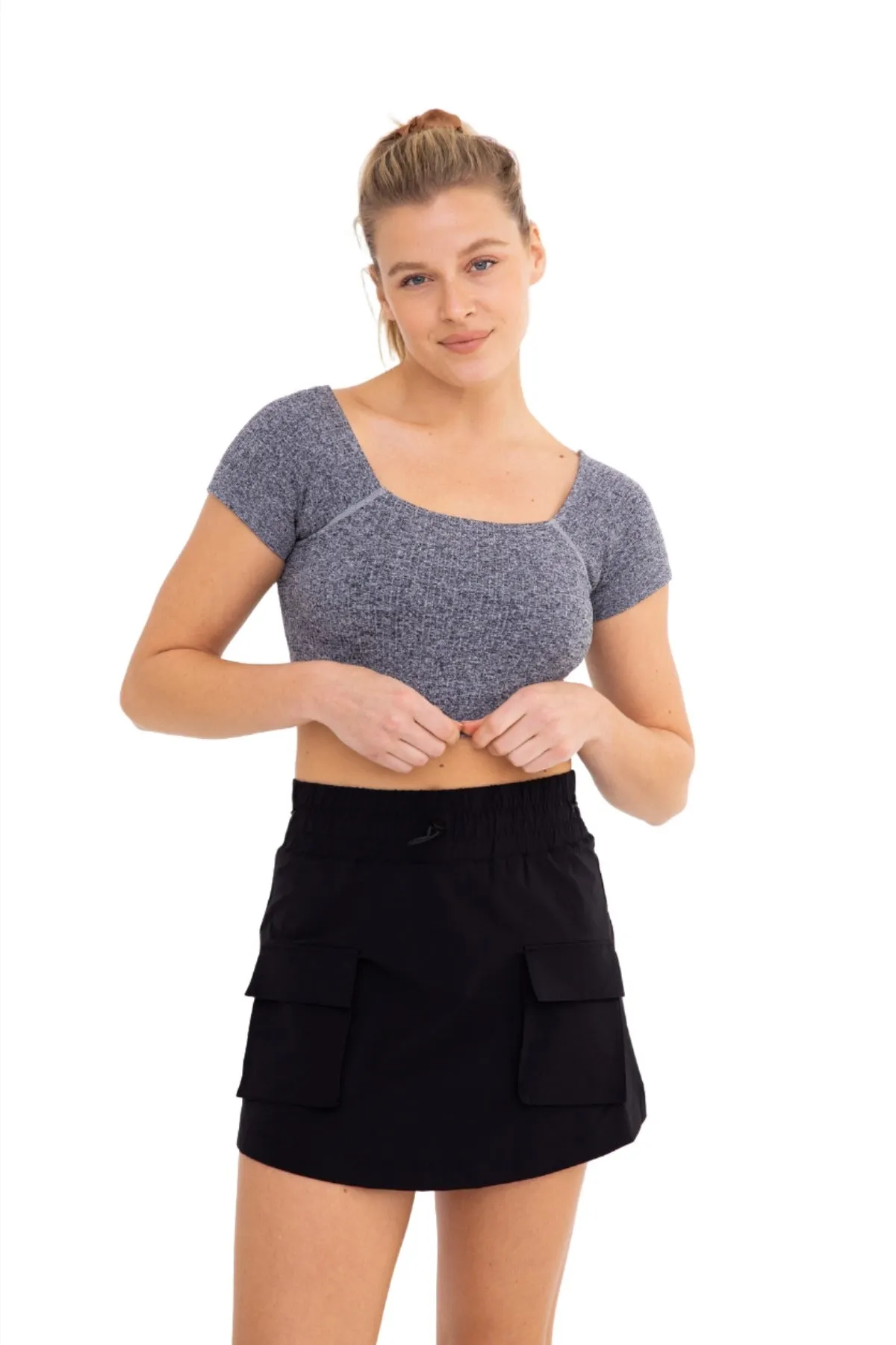 Mono B Kurzarm Mesh Crop Top AT-A054