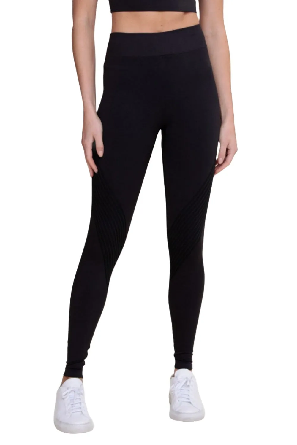 Mono B Nahtlose Gestreifte High-Waist Leggings APH-A0888