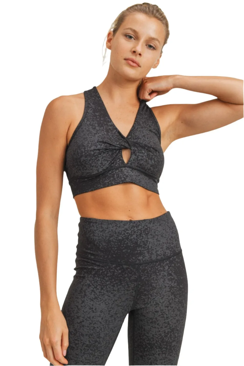 Mono B Twisted Front BH Folienprint und Plus