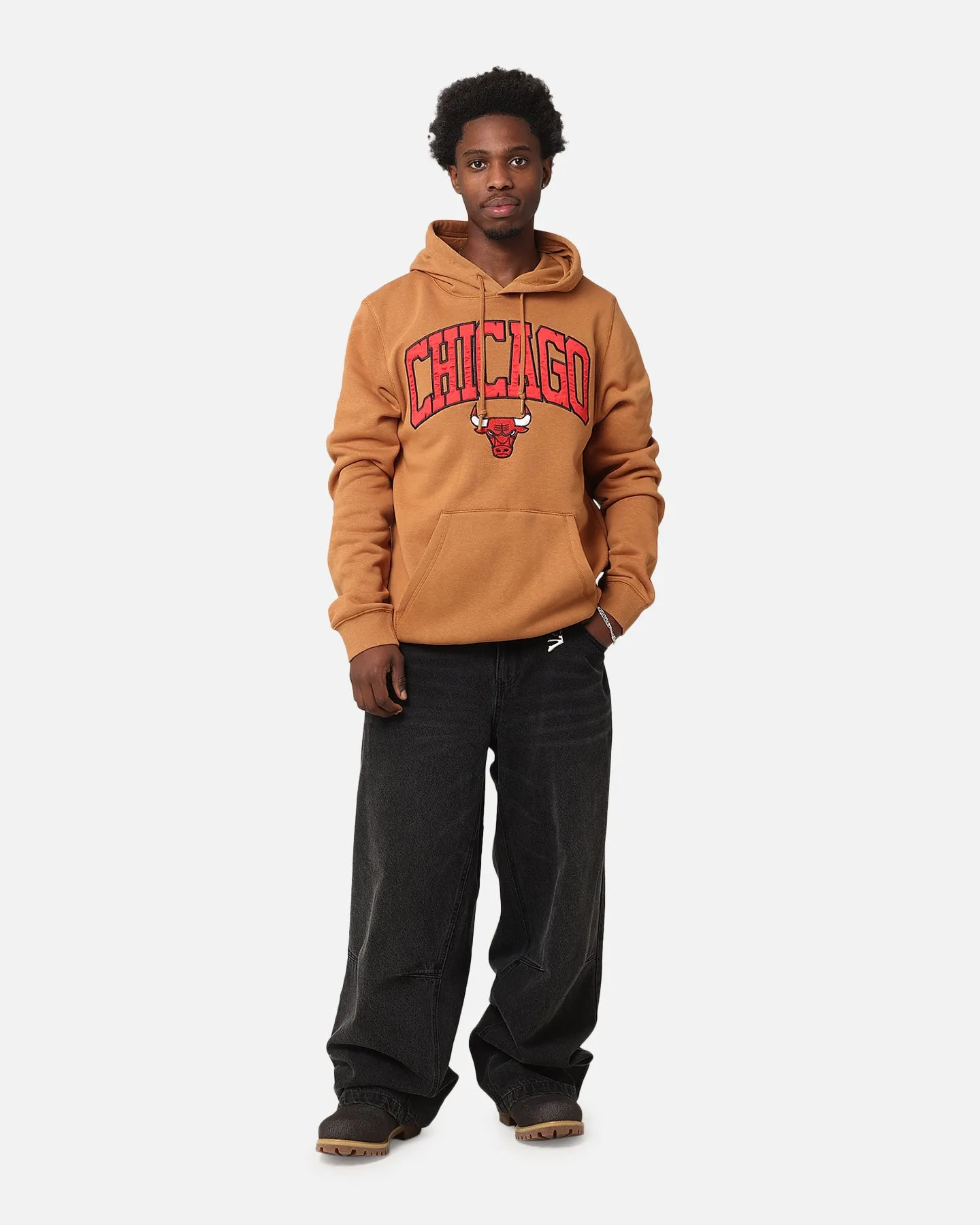 New Era Chicago Bulls Pullover Hoodie Mittel Beige
