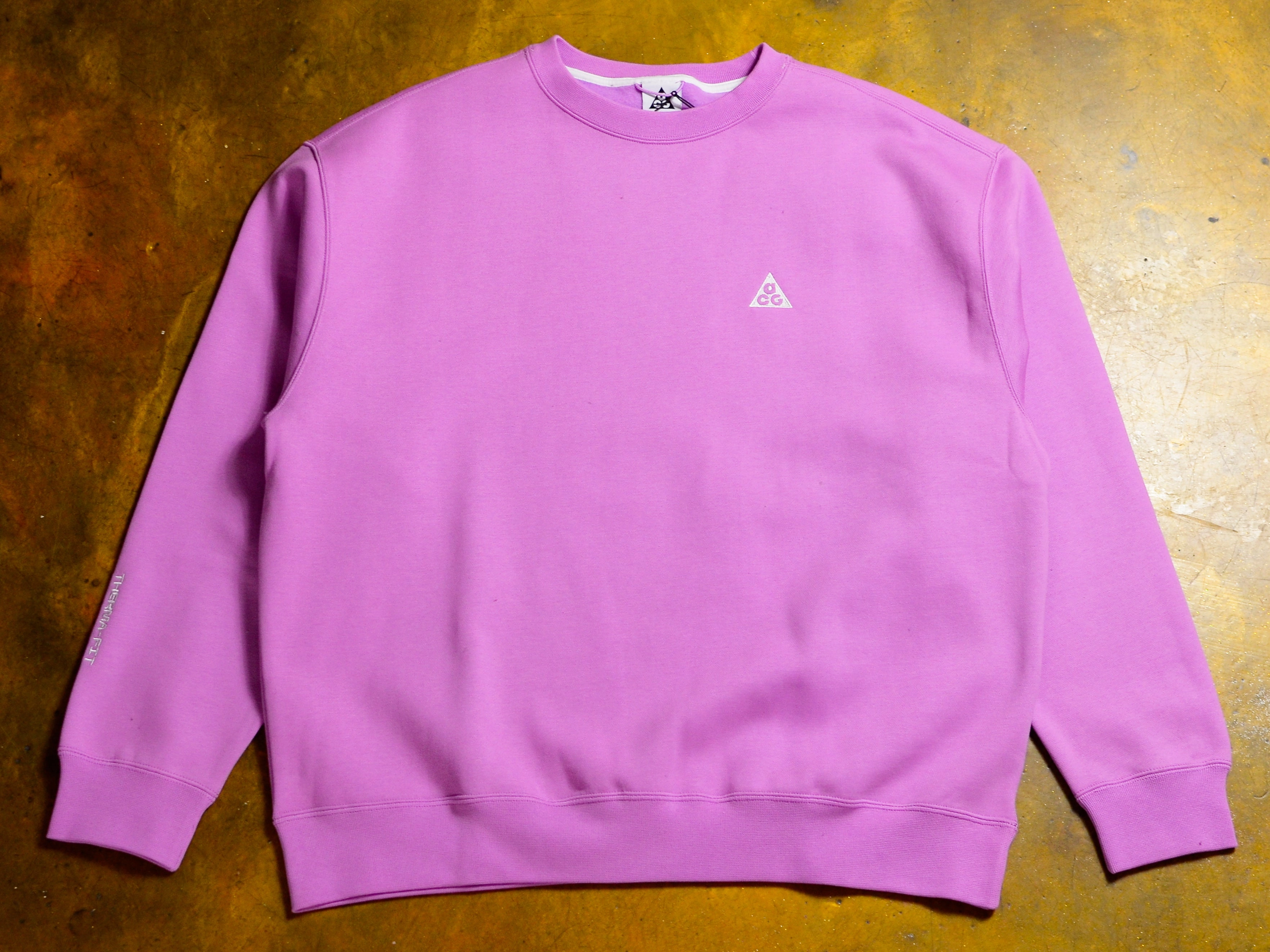 Nike ACG Therma-FIT Crewneck Fleece - Rush Fuchsia / Summit White