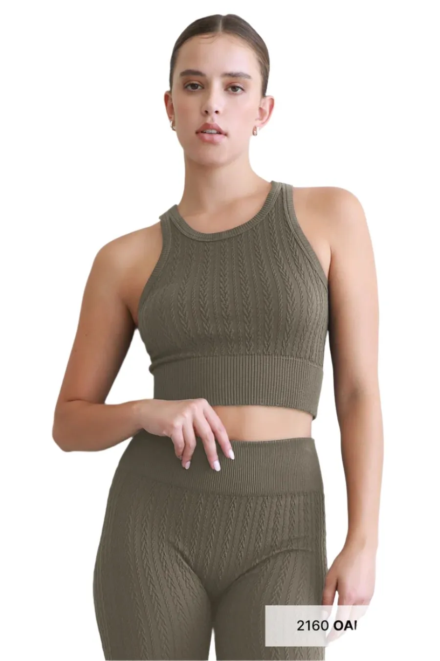 NikiBiki Cable Strick Crop Top mit hohem Ausschnitt NS8160
