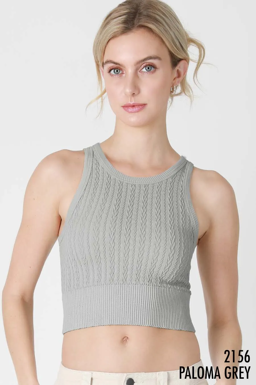 NikiBiki Cable Strick Crop Top mit hohem Ausschnitt NS8160