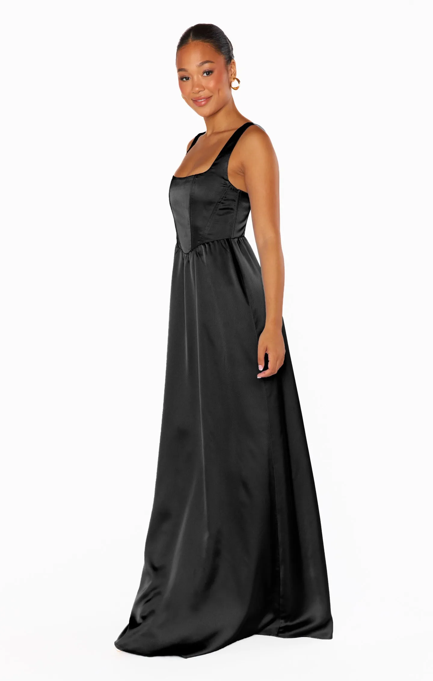 Nina Maxikleid ~ Schwarzer Luxus-Satin