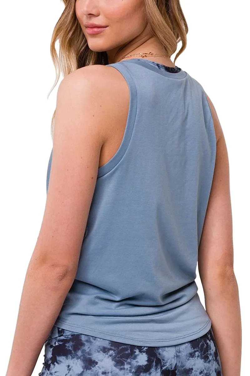 Onzie Flow Knot Tee V-Ausschnitt 3774
