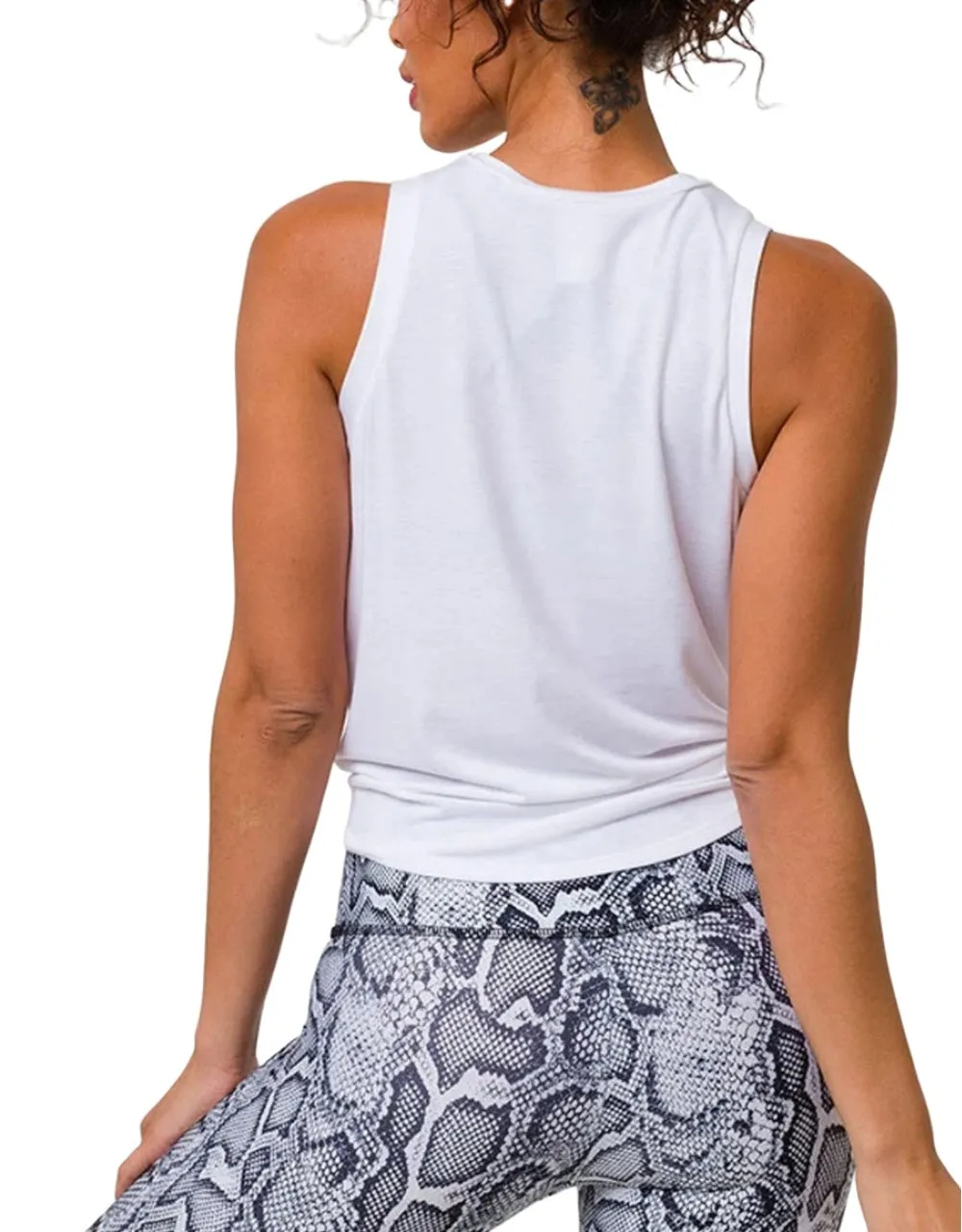 Onzie Flow Knot Tee V-Ausschnitt 3774