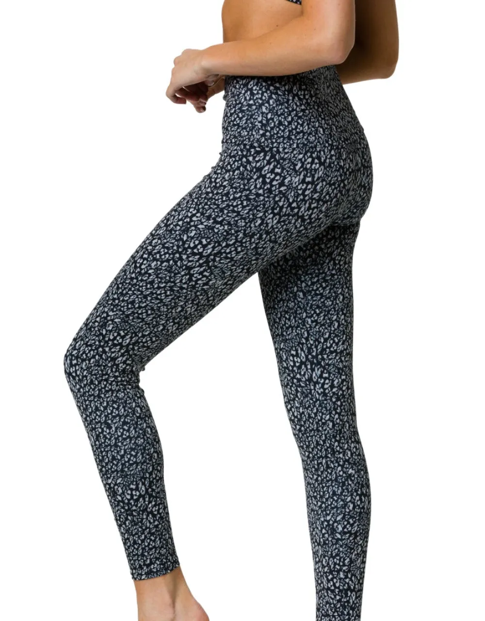 Onzie Flow Tech Leggings 2236