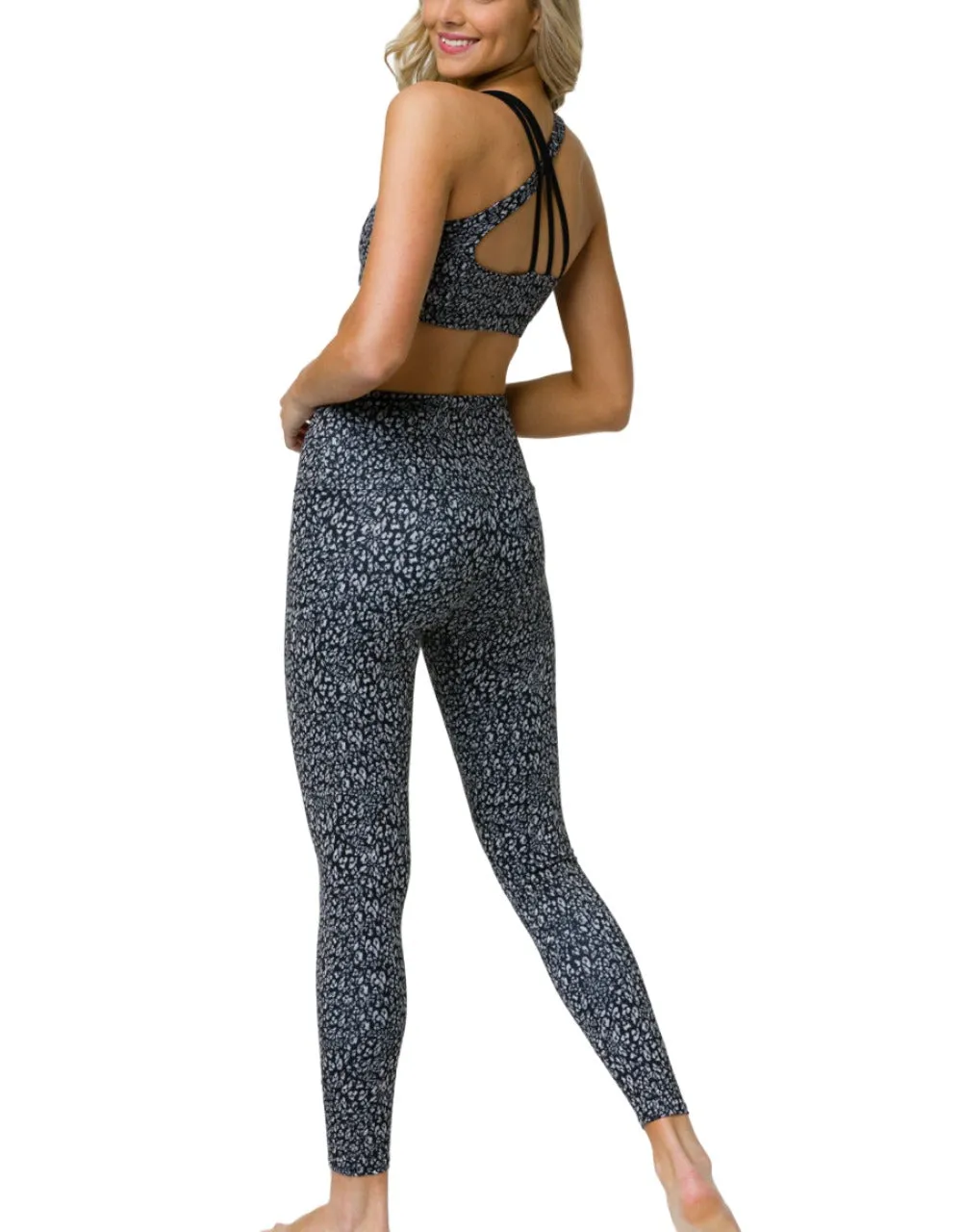 Onzie Flow Tech Leggings 2236