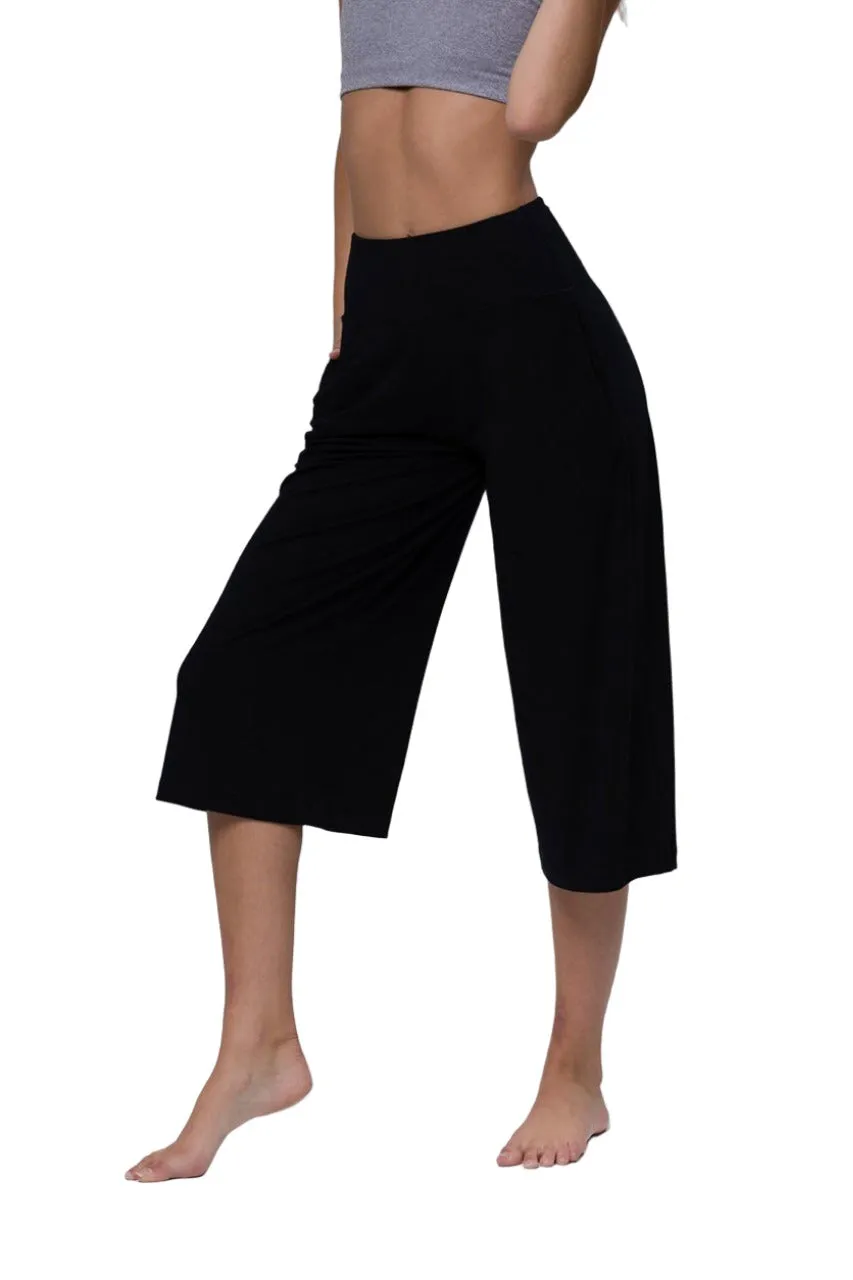 Onzie Weite Bein Crop Hose 2102