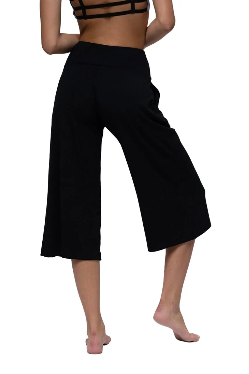 Onzie Weite Bein Crop Hose 2102