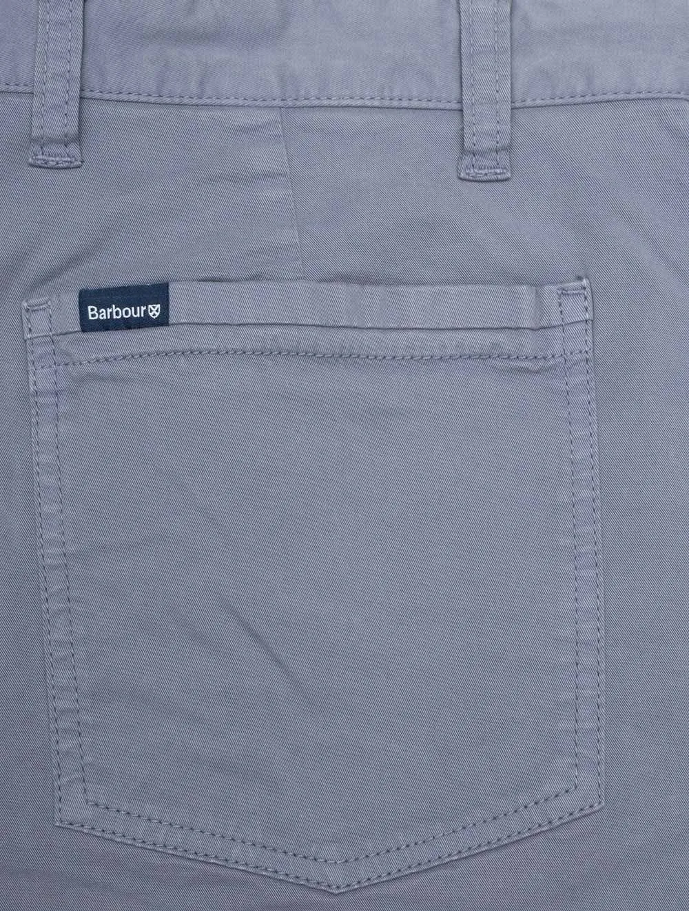 Übergefärbte Twill-Shorts in gewaschenem Blau