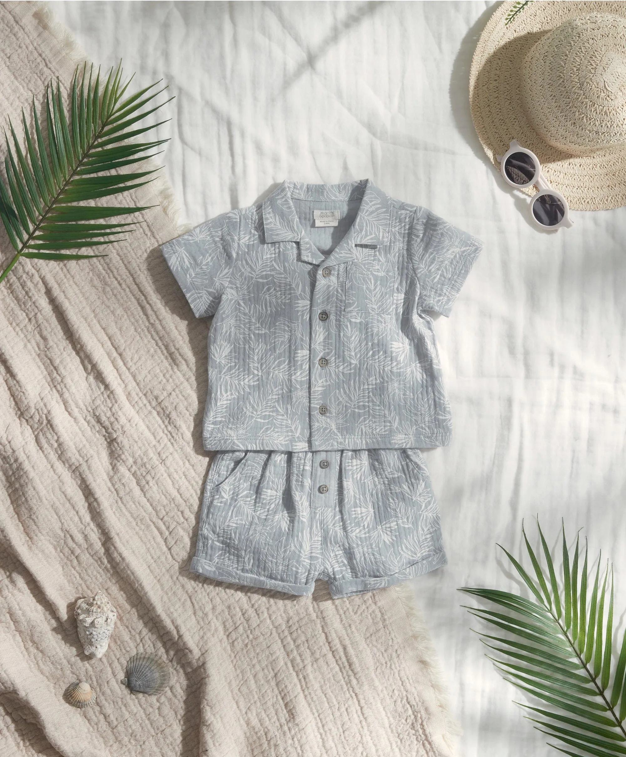Palm Shirt & Shorts Outfit-Set