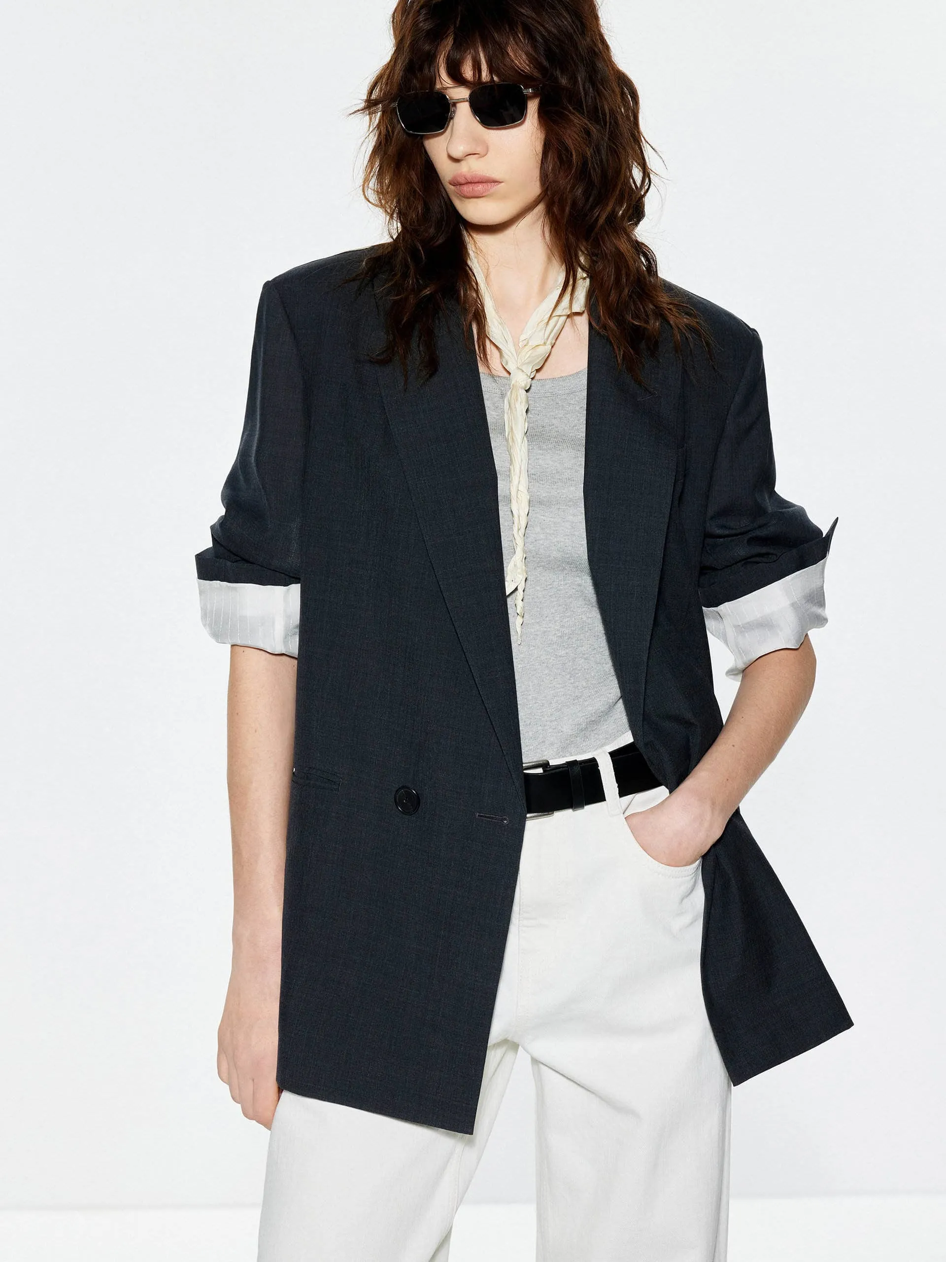 Strukturierter Blazer mit Spitzenrevers