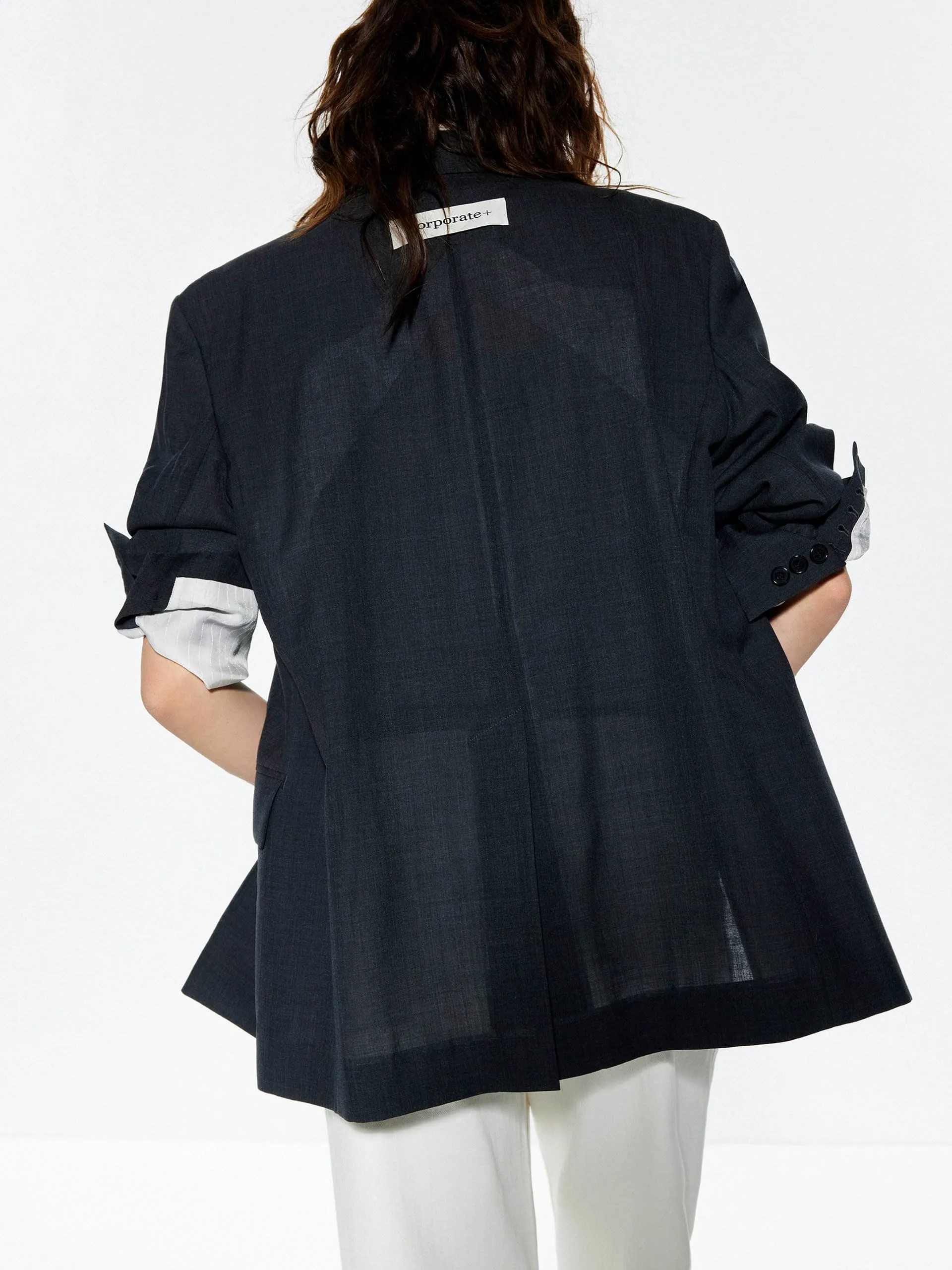 Strukturierter Blazer mit Spitzenrevers