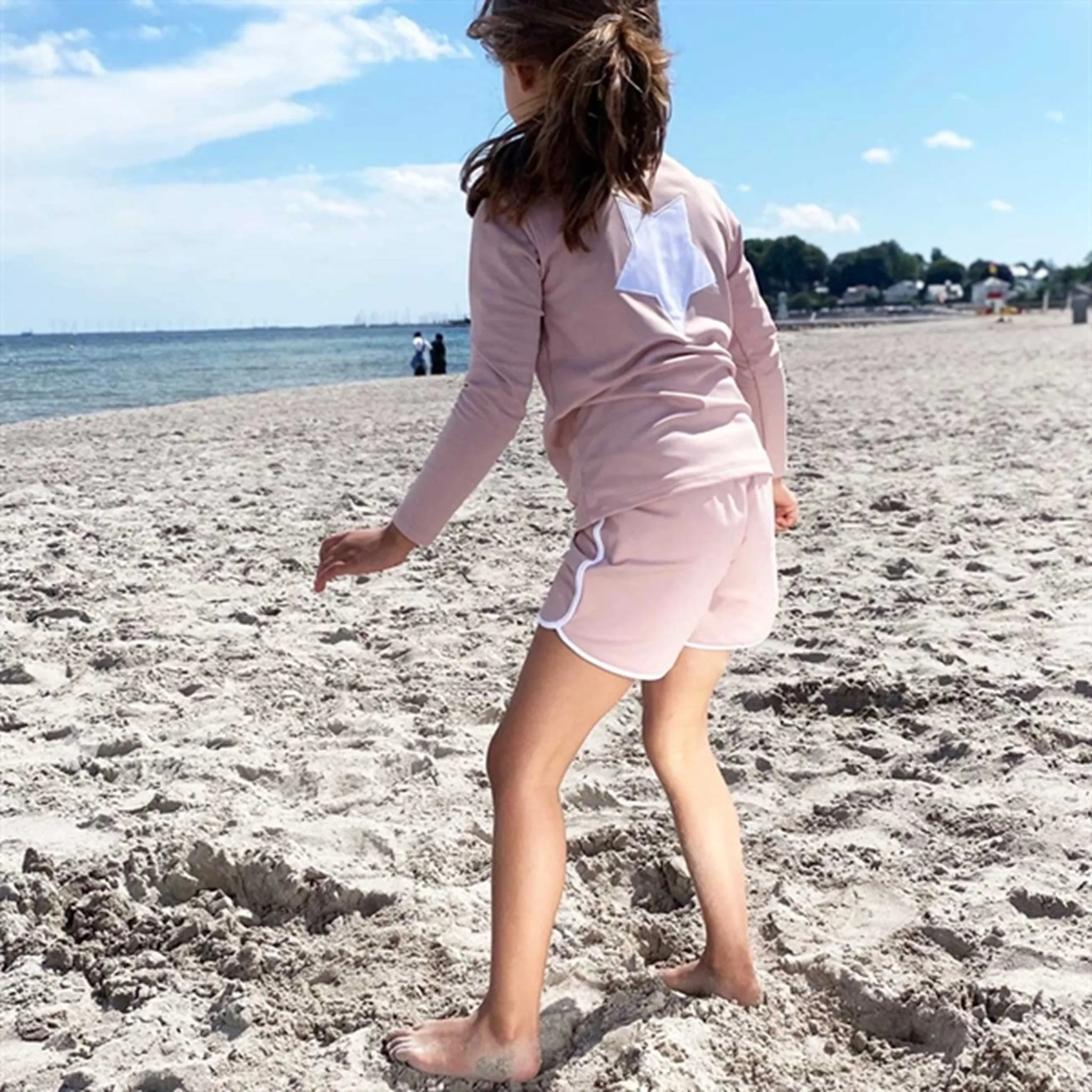 Petit Crabe Rosa Nude/Weiß Alexa UV Shorts Petit-Crabe