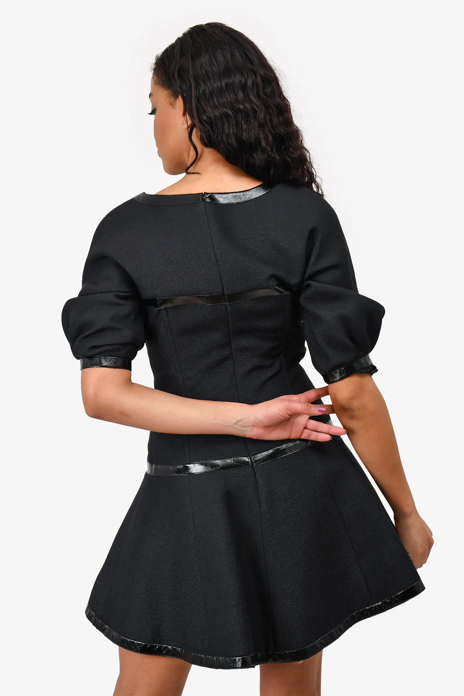 Chanel™ Secondhand Herbst 2013 Schwarzes Glitzer-Woll-/Lackbesetztes Schößchen-Minikleid Größe 38