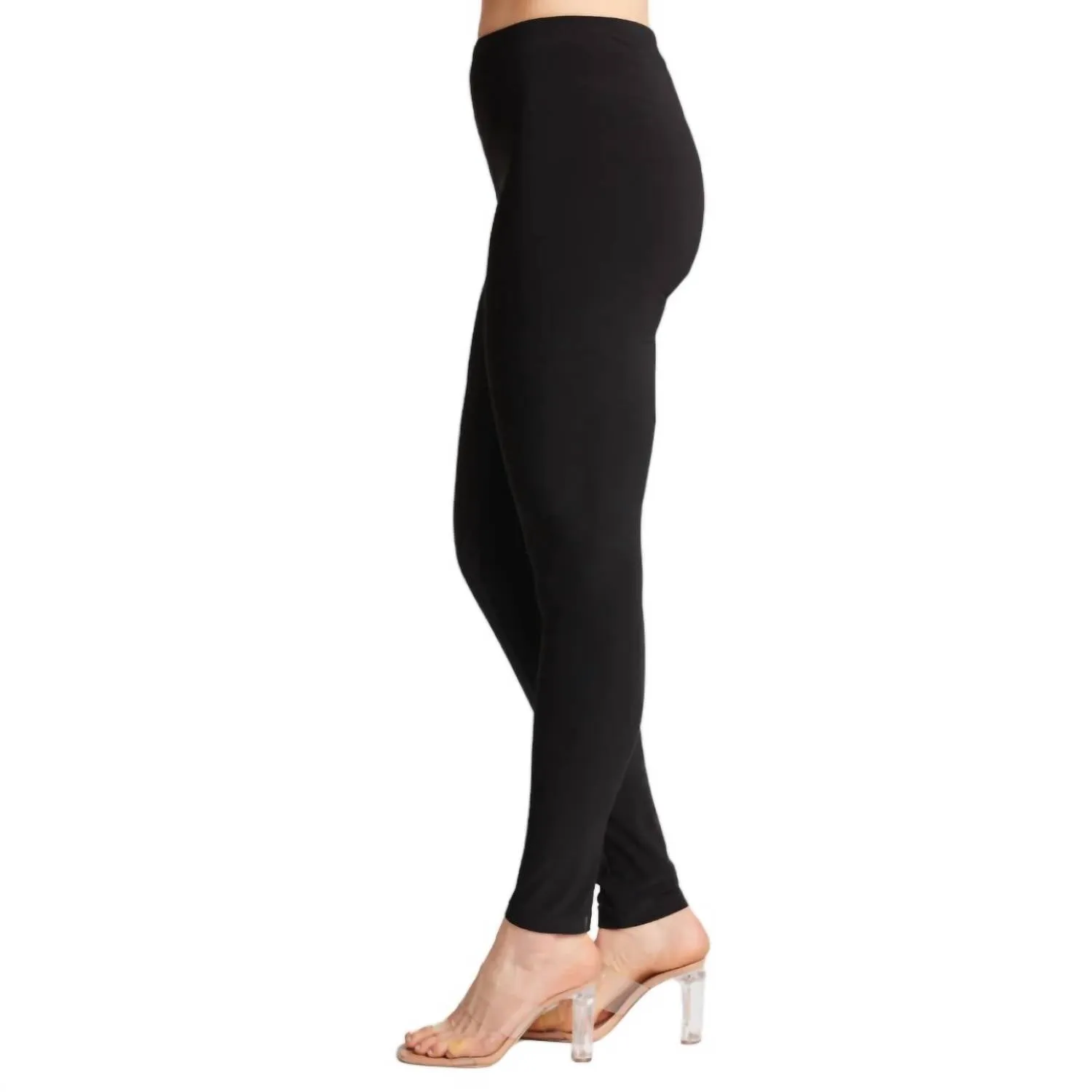 Schlanke Strick-Leggings zum Überziehen in Schwarz