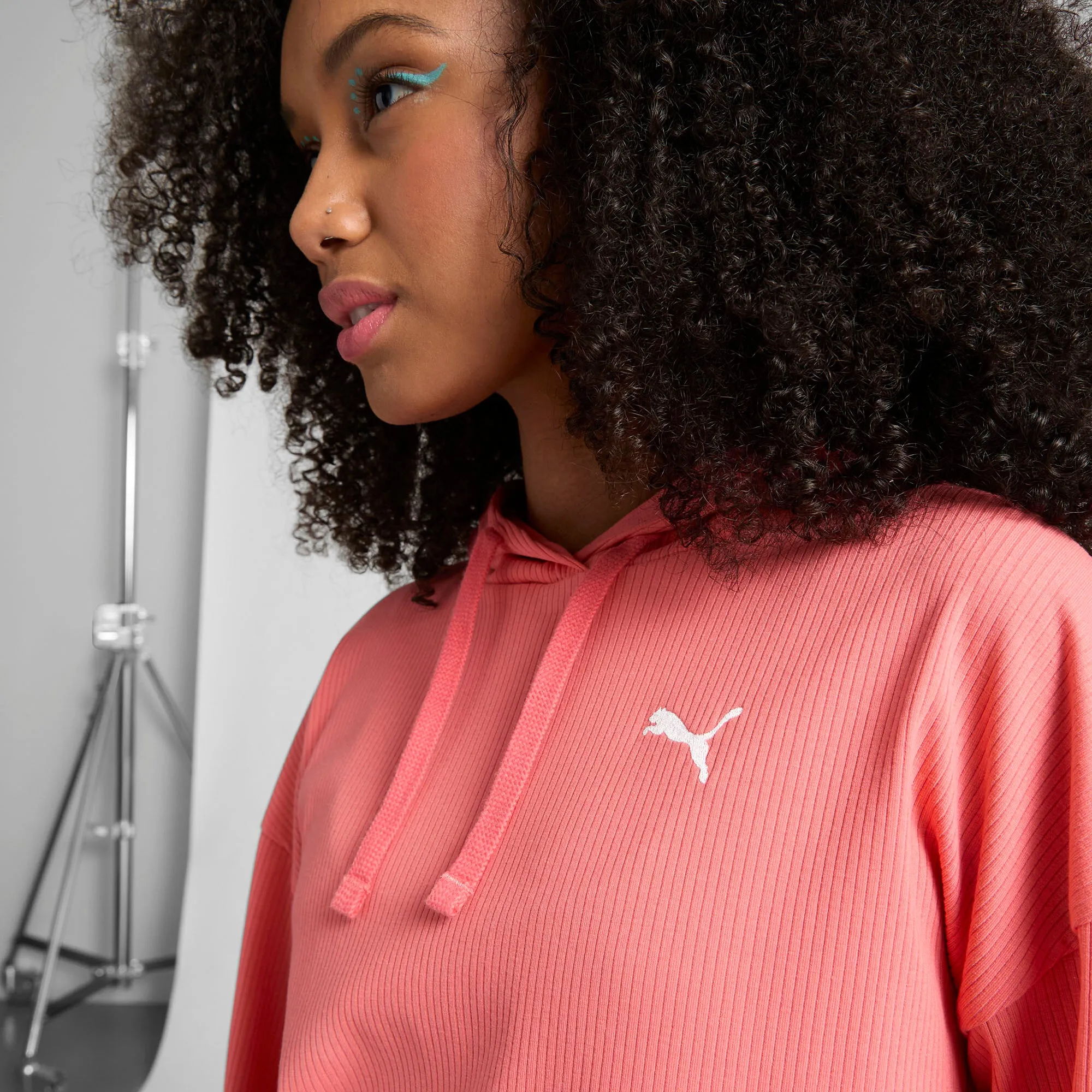 PUMA Damen ESS ELEVATED Komfort-Rippenkapuzenpullover