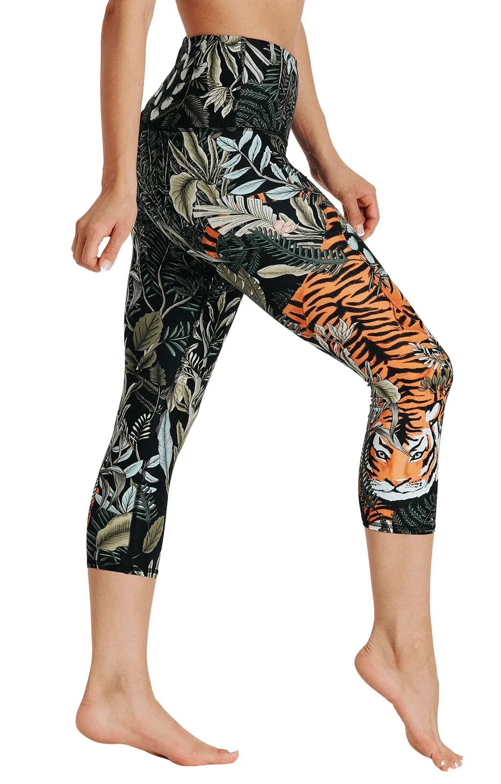 Rawr Talent Gedruckte Yoga-Crops von Yoga Democracy
