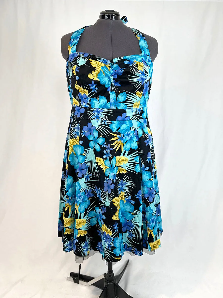 Retro Chic von Torrid Größe 24W Schwarz & Türkis Tropisches Blumenmuster Trägerkleid