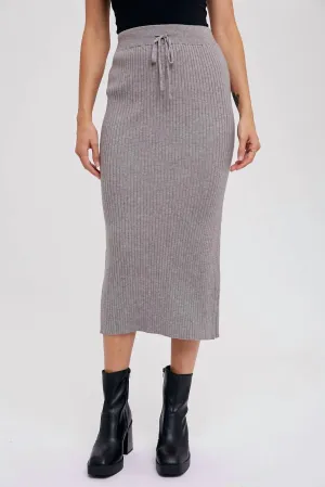 Ribbed Knit Midi Skirt In Dk.grey