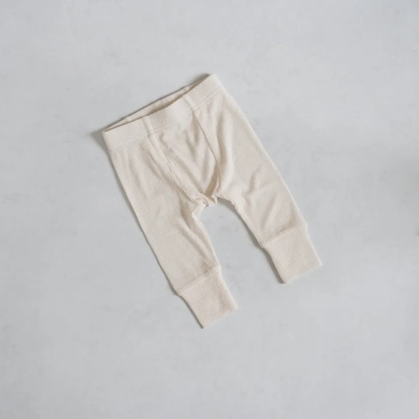 Gerippte Modal-Hose für Babykids_Atlas-Grau