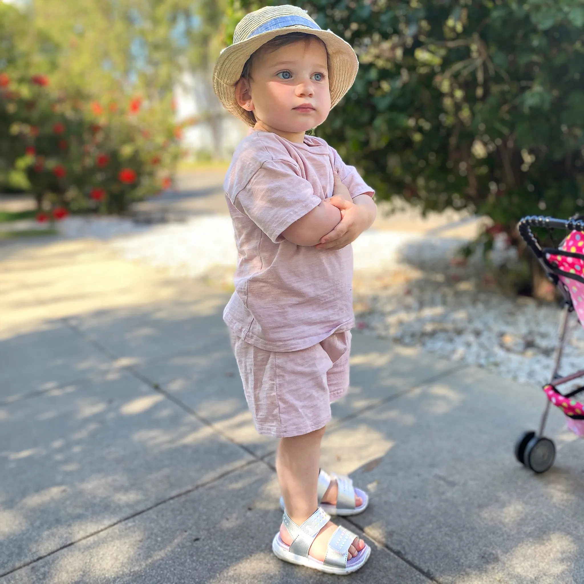 Gestreiftes Shirt & Shorts-Set für Kinder