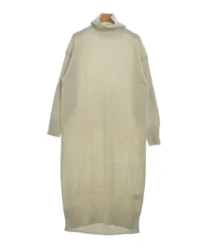 Simplicite Dresses