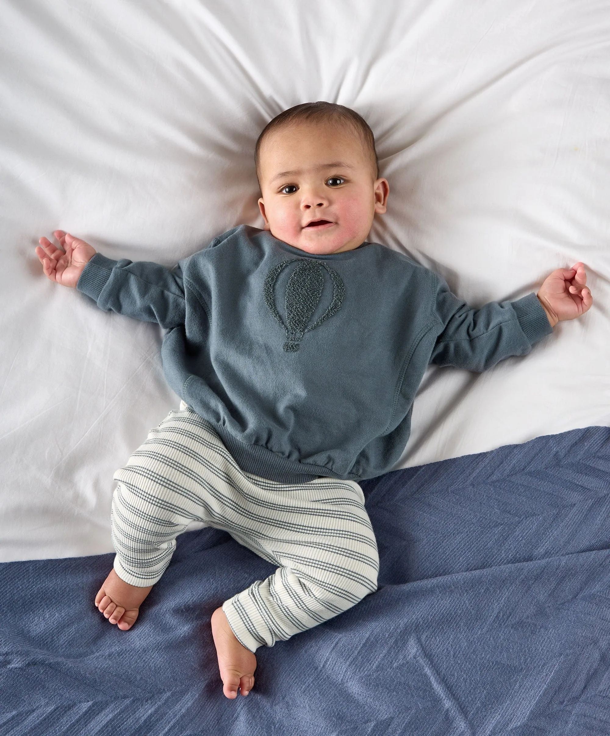Gestreiftes Sweatshirt & Leggings-Set