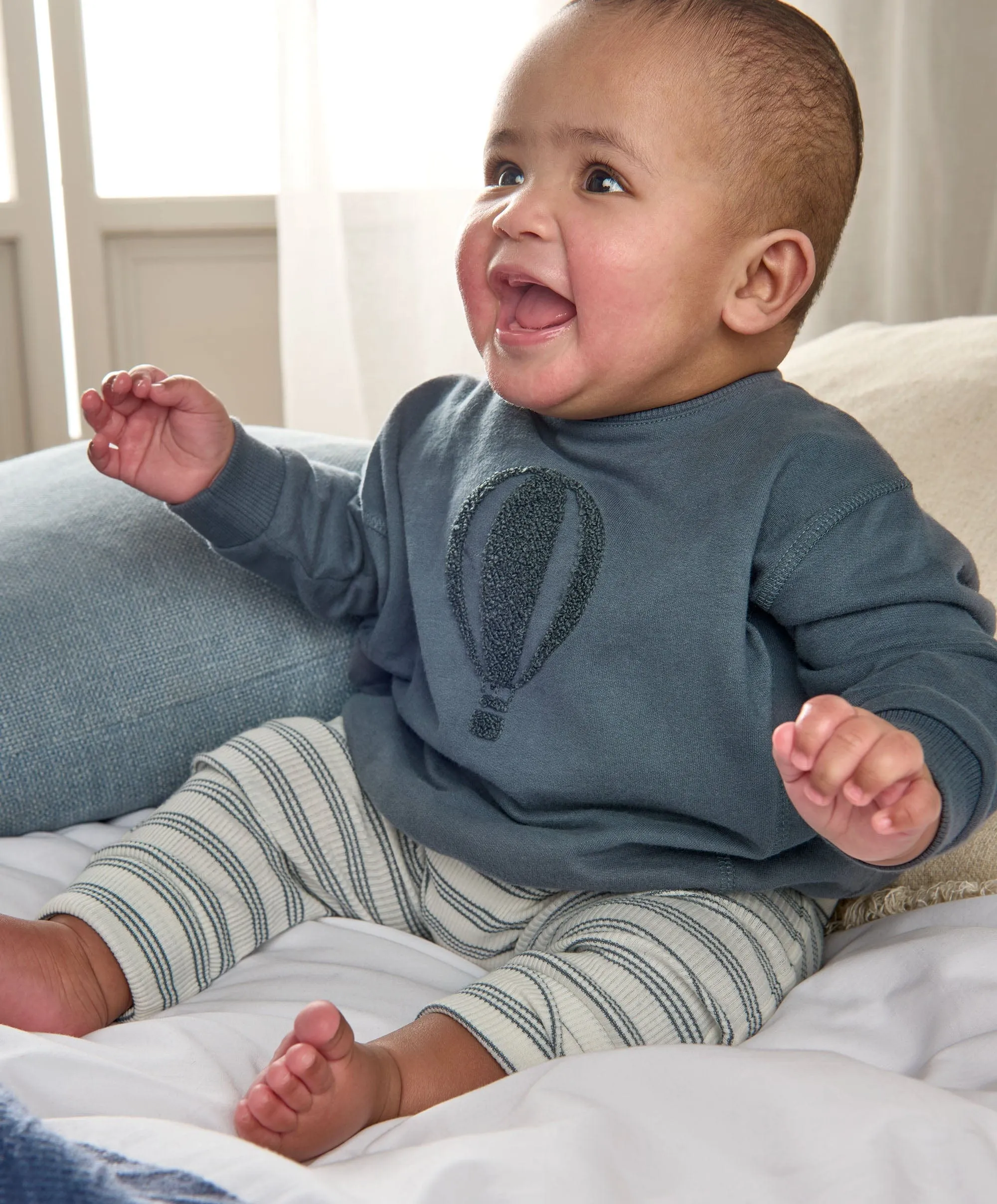 Gestreiftes Sweatshirt & Leggings-Set