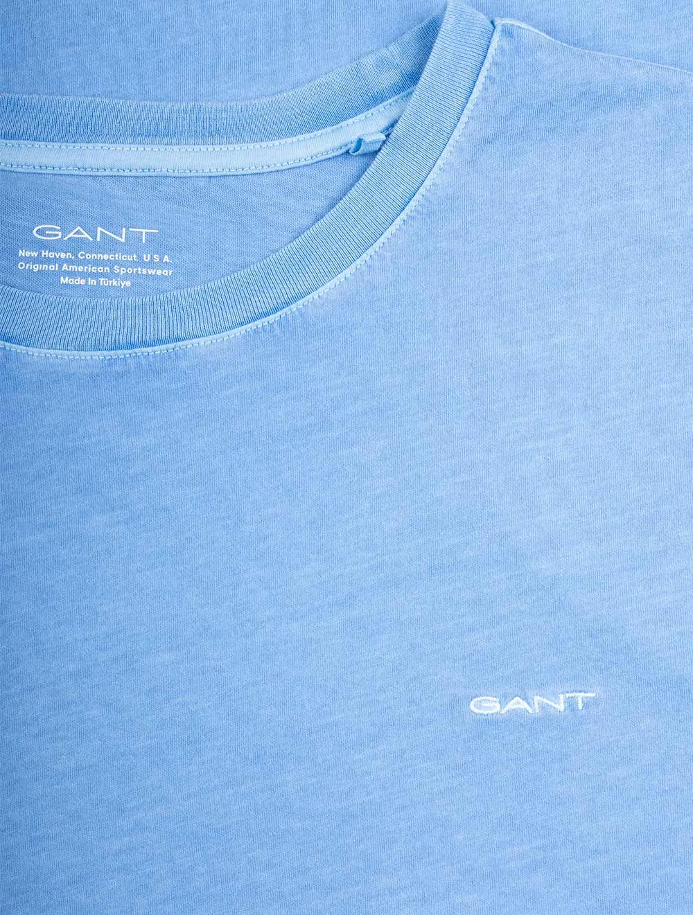 Sonnenverblasstes Kurzarm-T-Shirt in Sanftem Blau