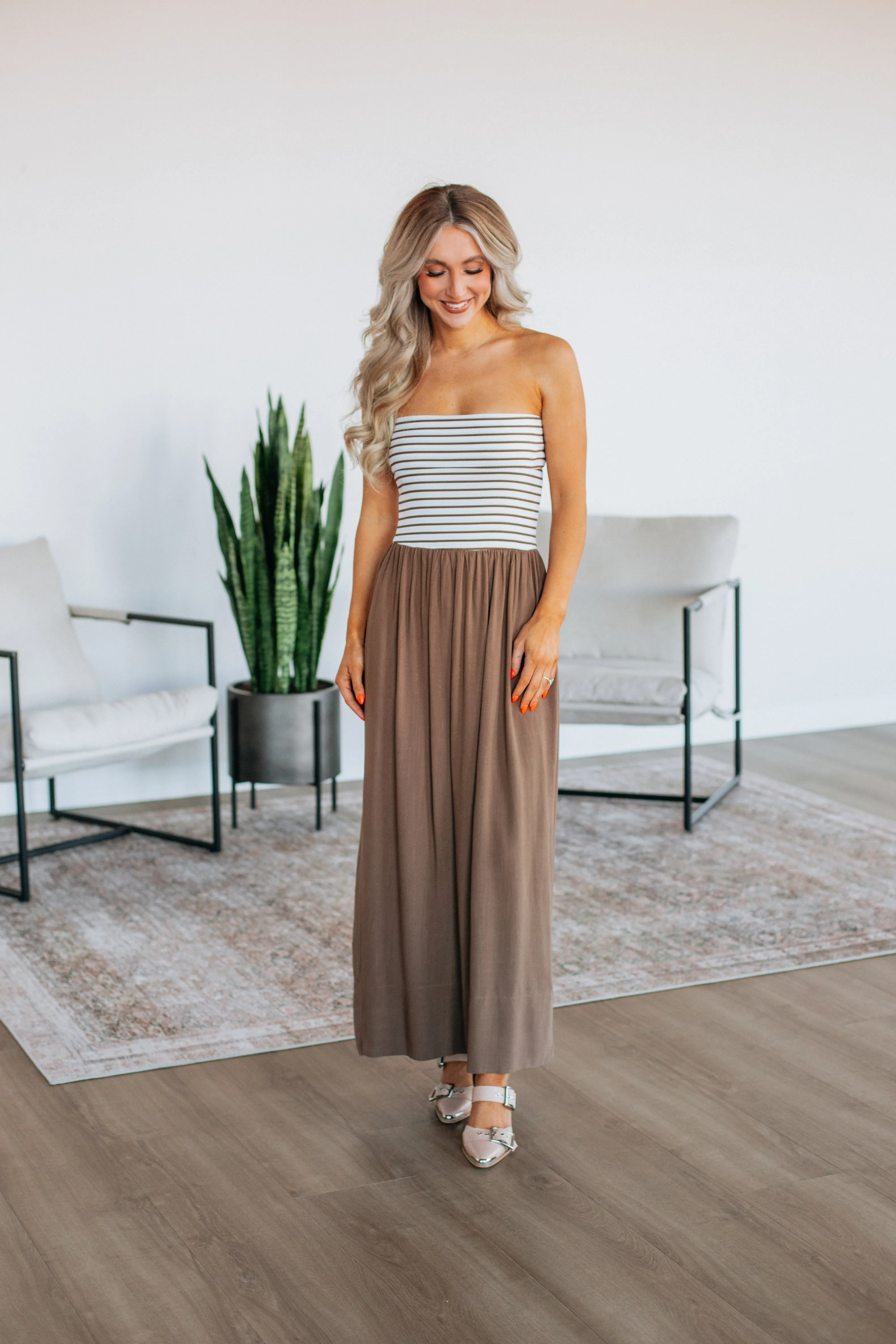 Tatia Kontrastkleid