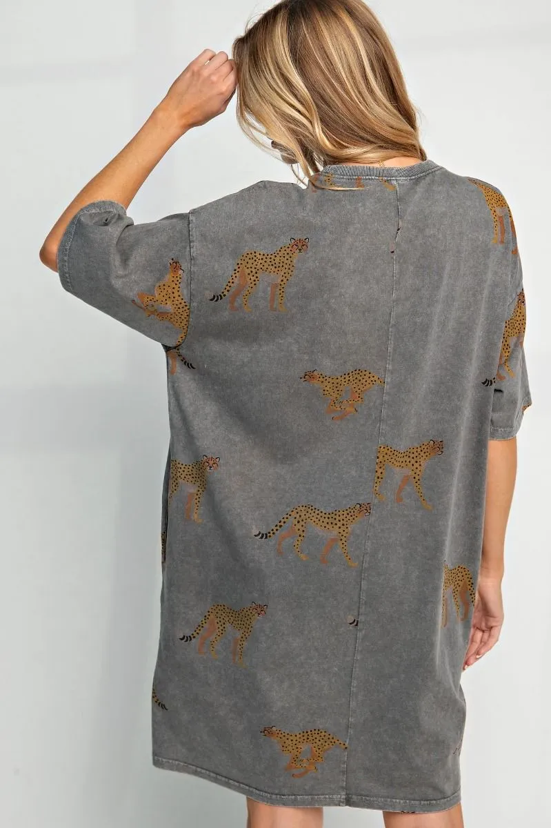 DAS SAFARI-KLEID